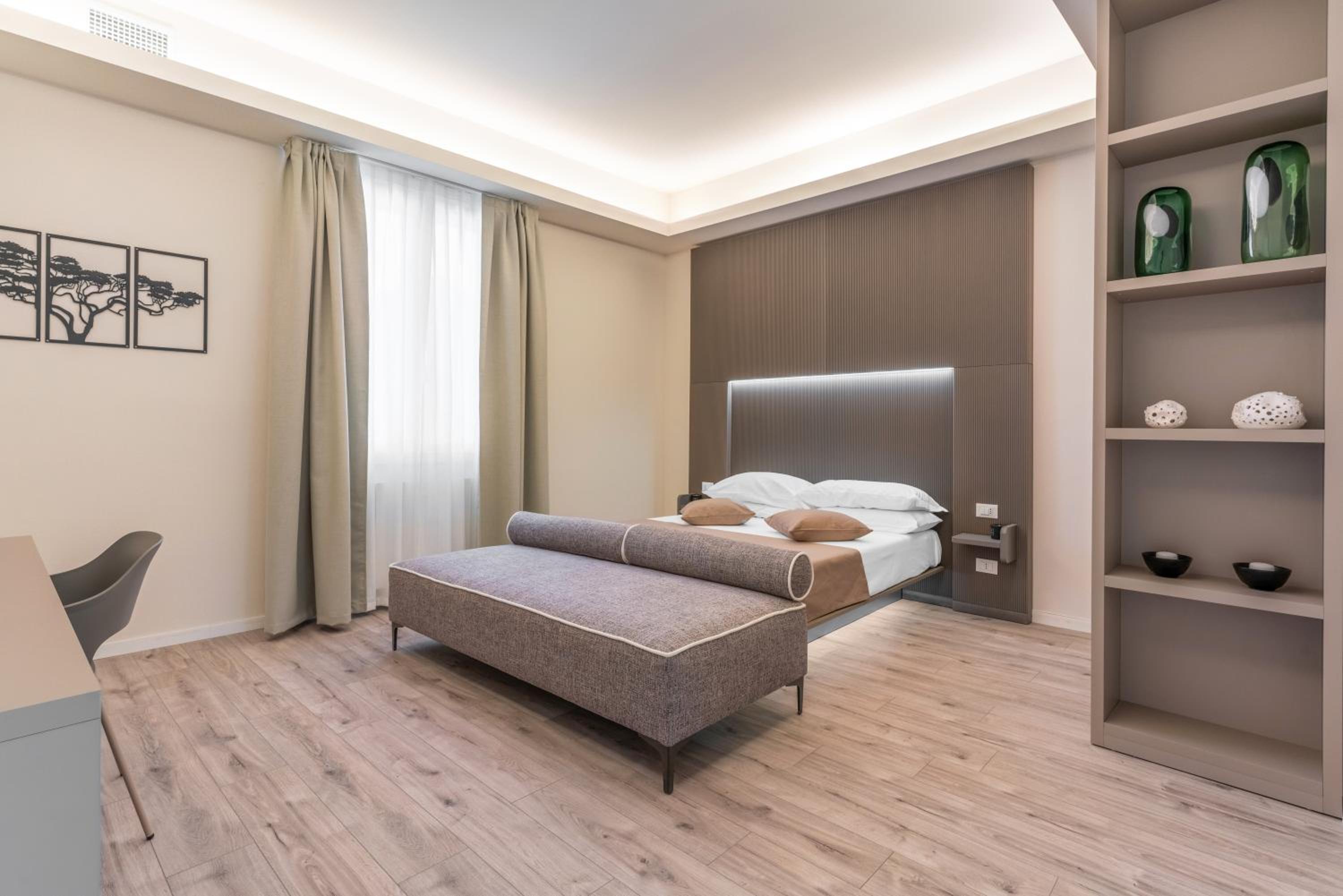 Deluxe Double Room with Extra Bed