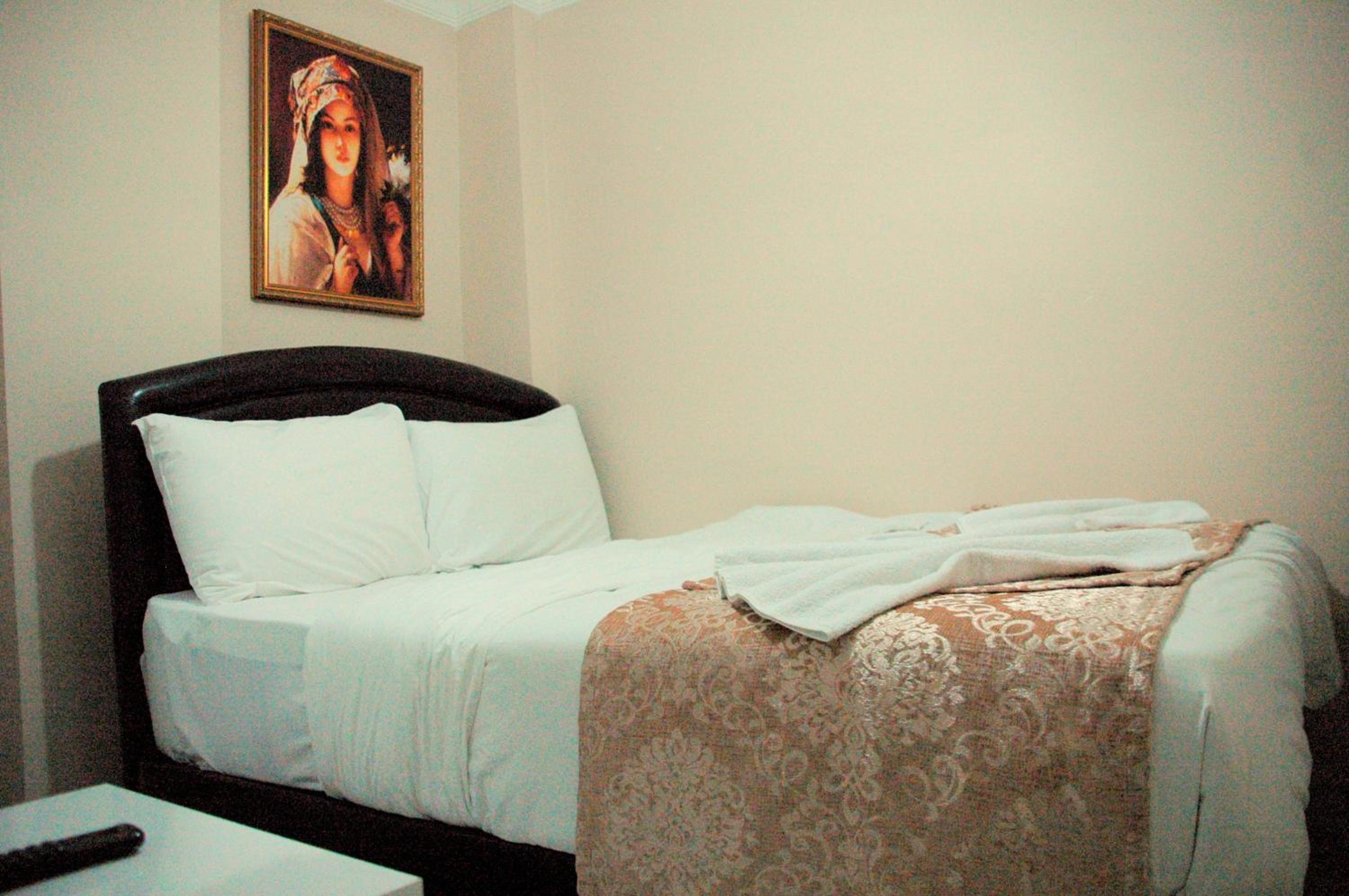 Single Room photo 3