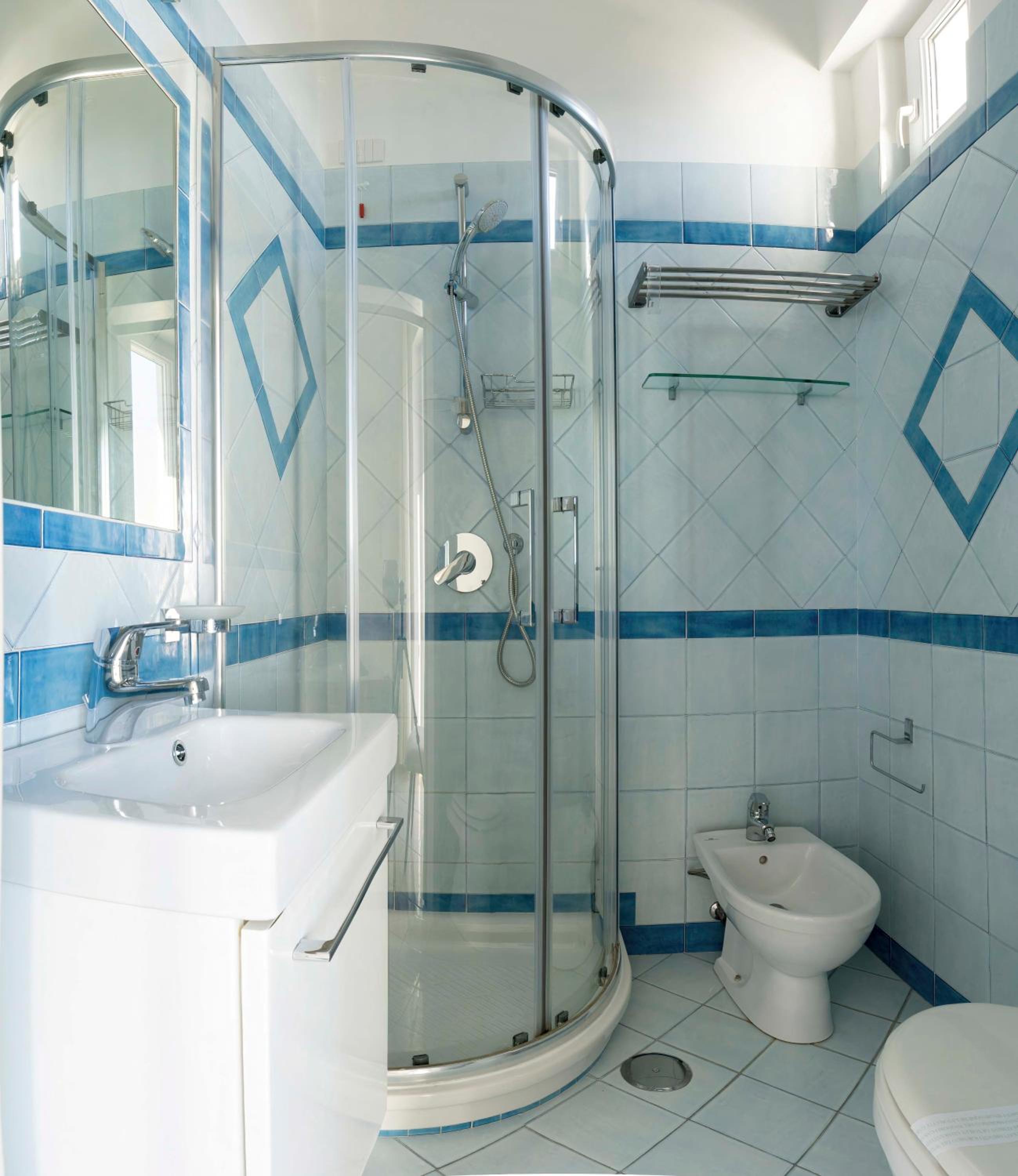 Double Room with Balcony and Sea View photo 2