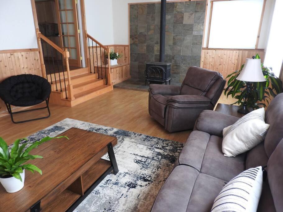 Three-Bedroom House photo 1