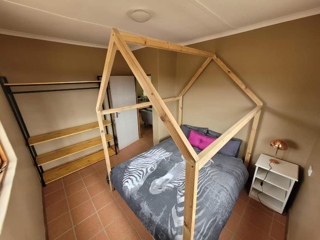Three-Bedroom Apartment photo 1