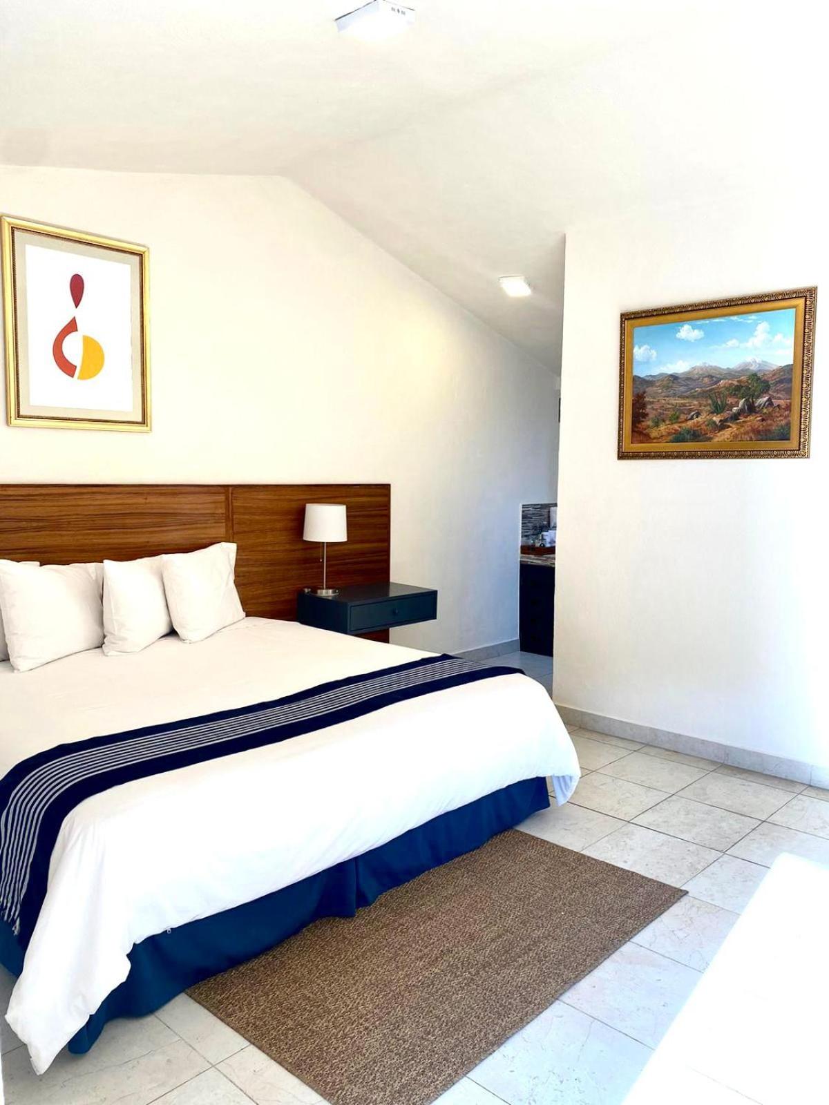 Superior Deluxe Double or Twin Room  - Photo 13
