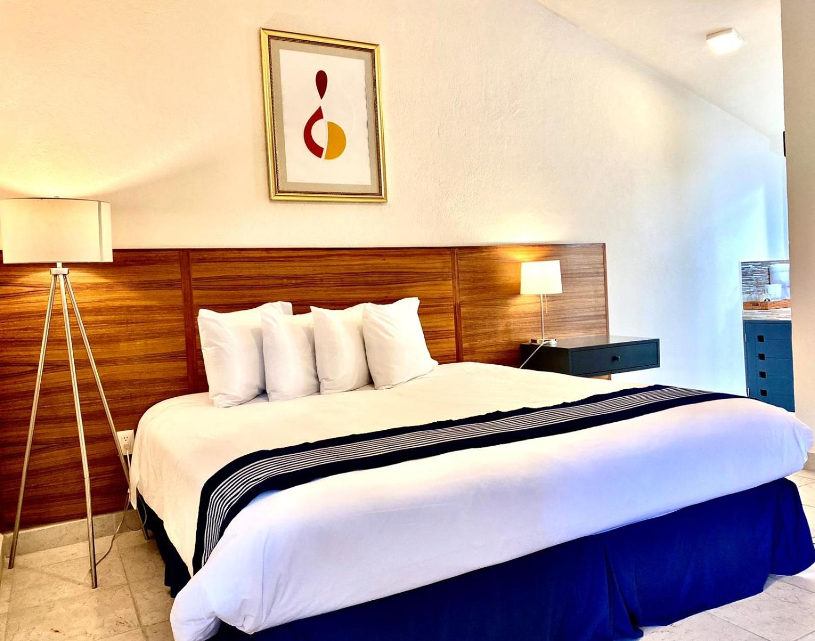 Superior Deluxe Double or Twin Room  - Photo 1