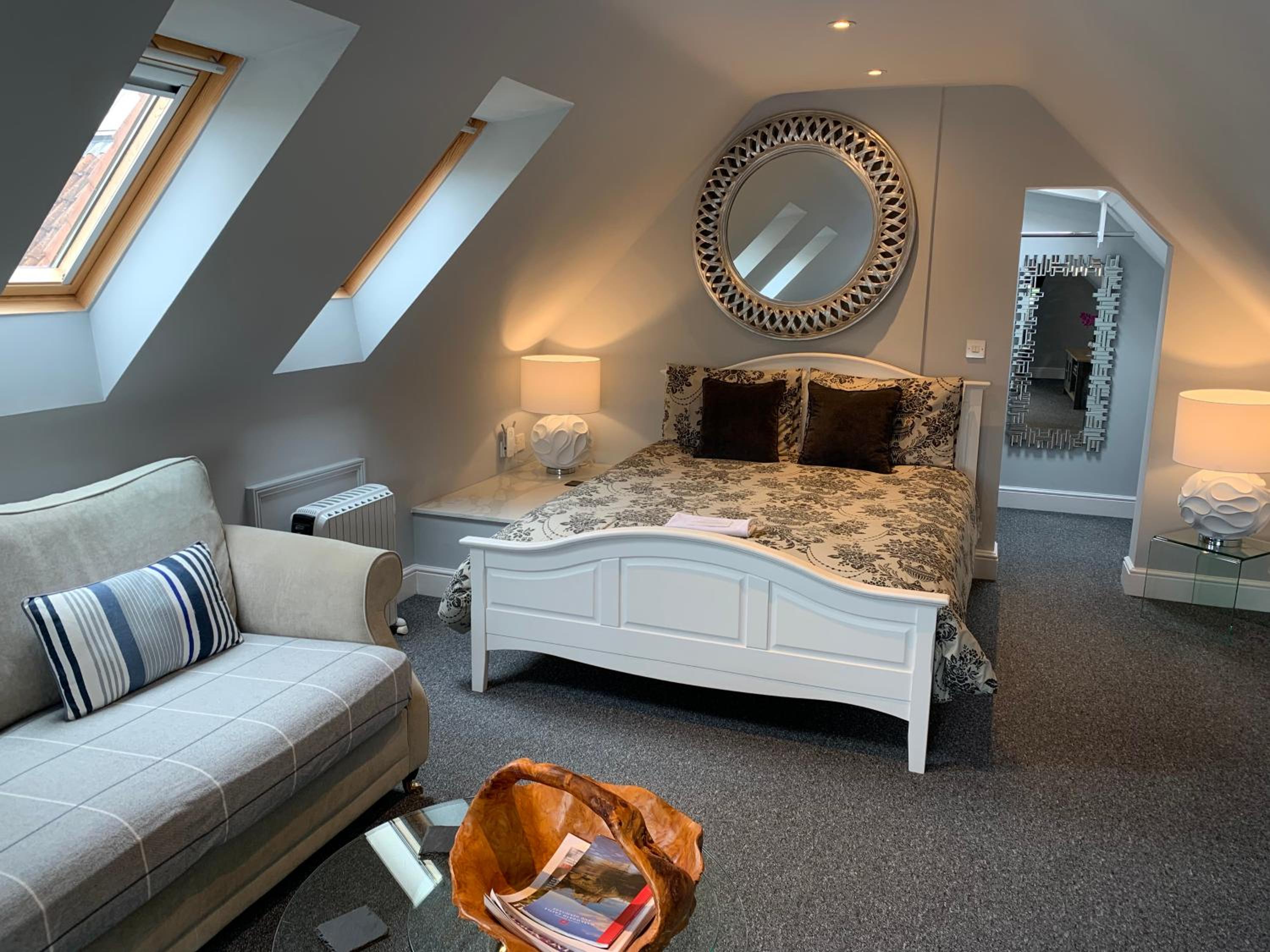 One-Bedroom House photo 1