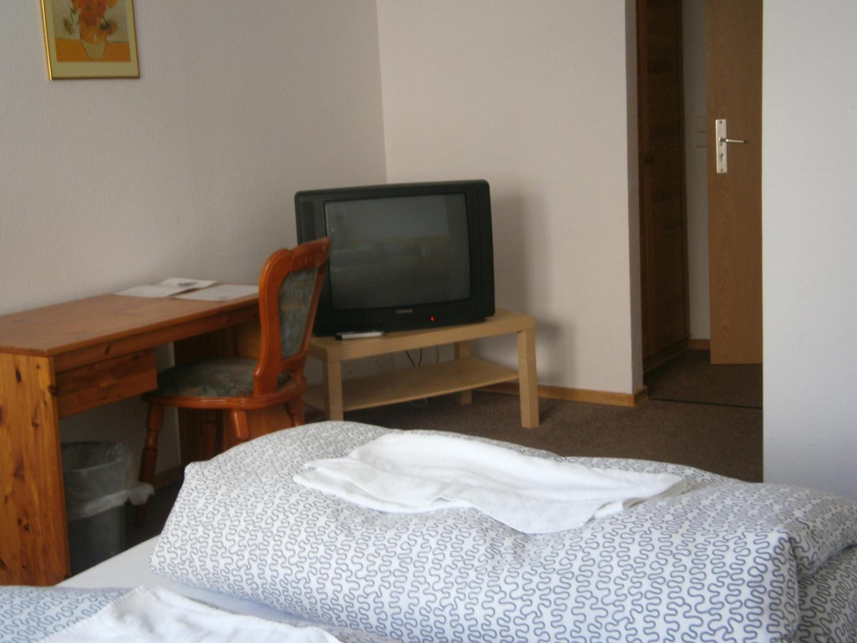 Double Room - Photo 2