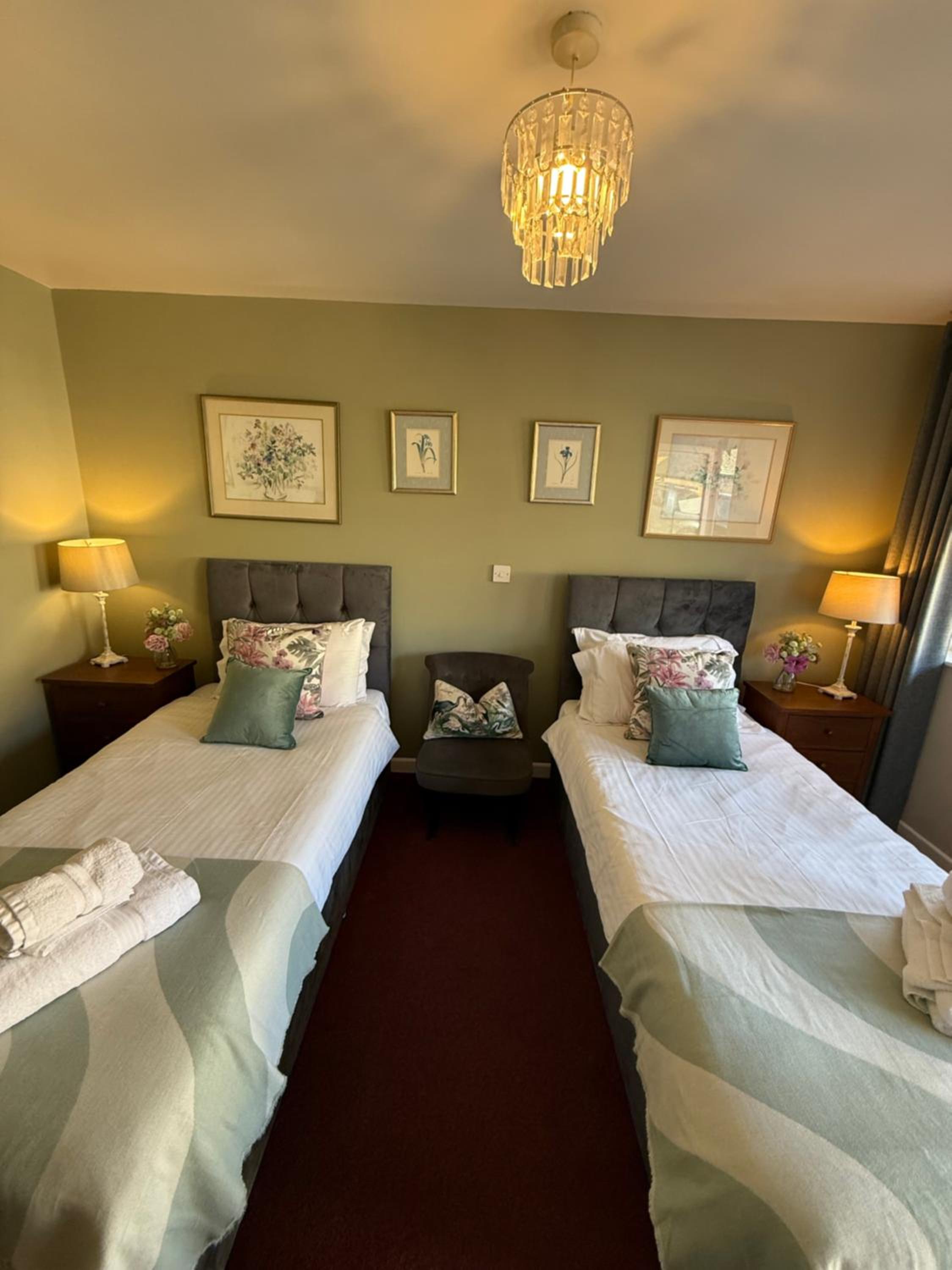 Deluxe twin room