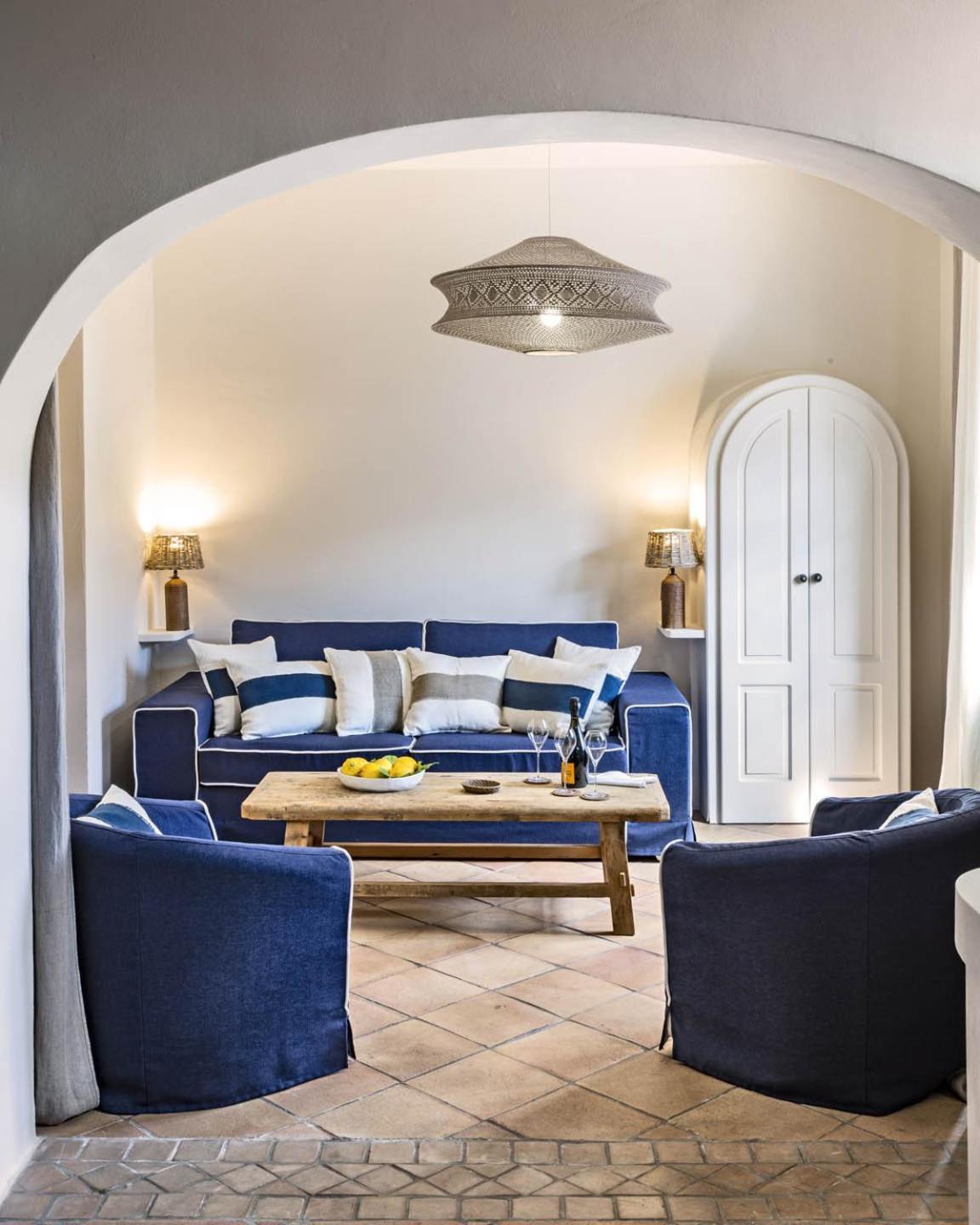 Suite with Balcony and Sea View photo 3
