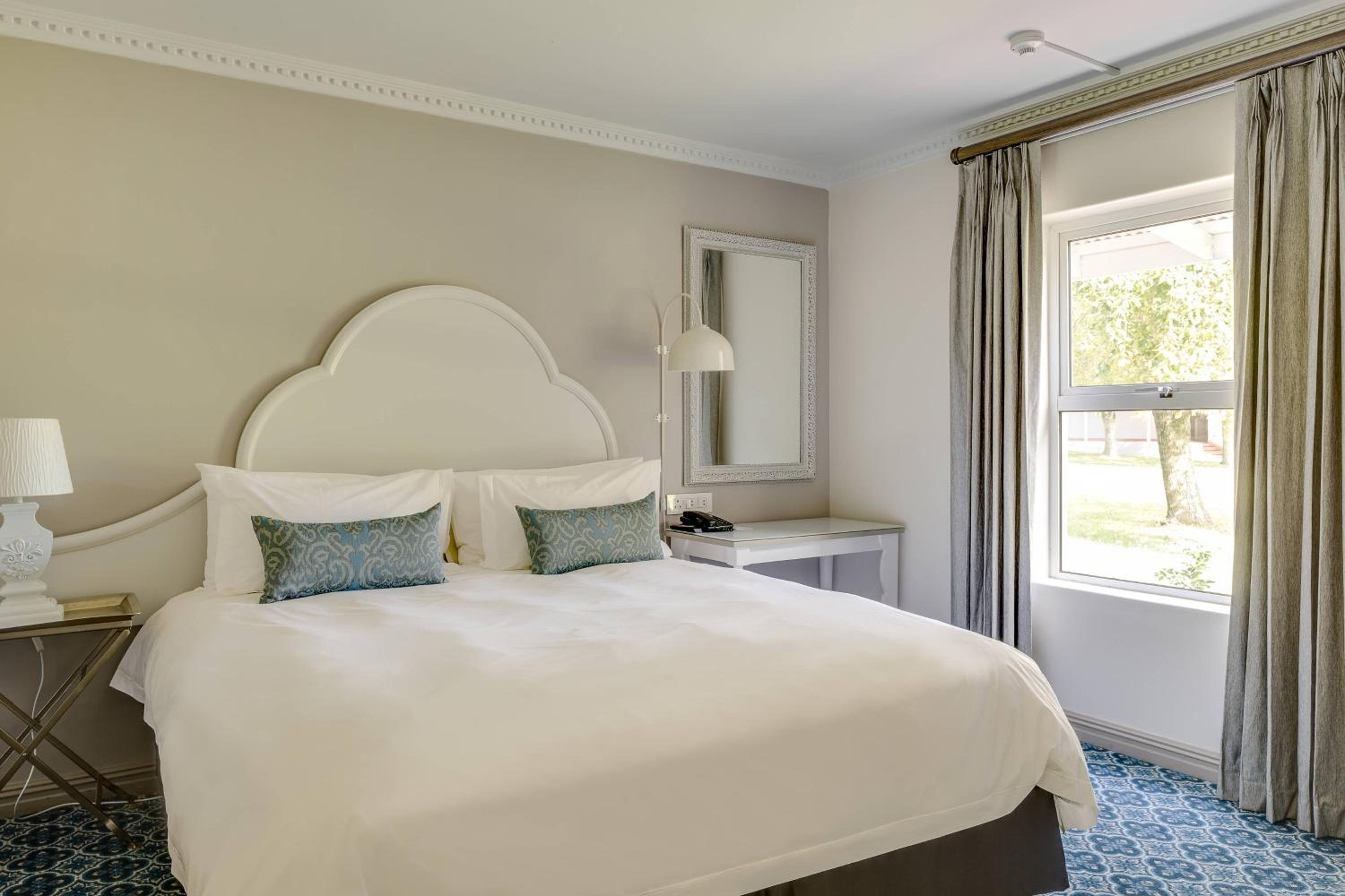 Guest Room, 1 King