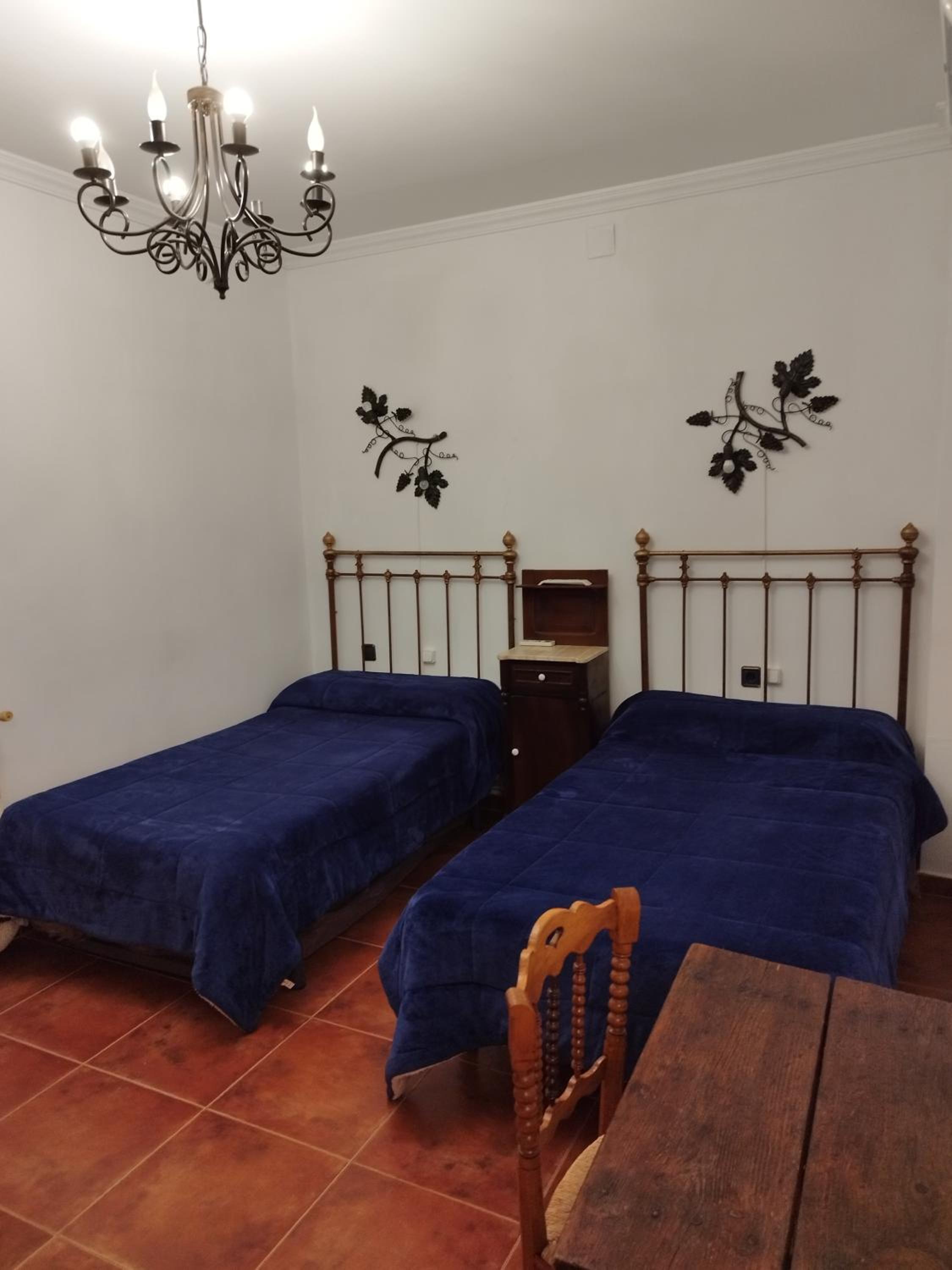 Habitación Triple con Baño Privado