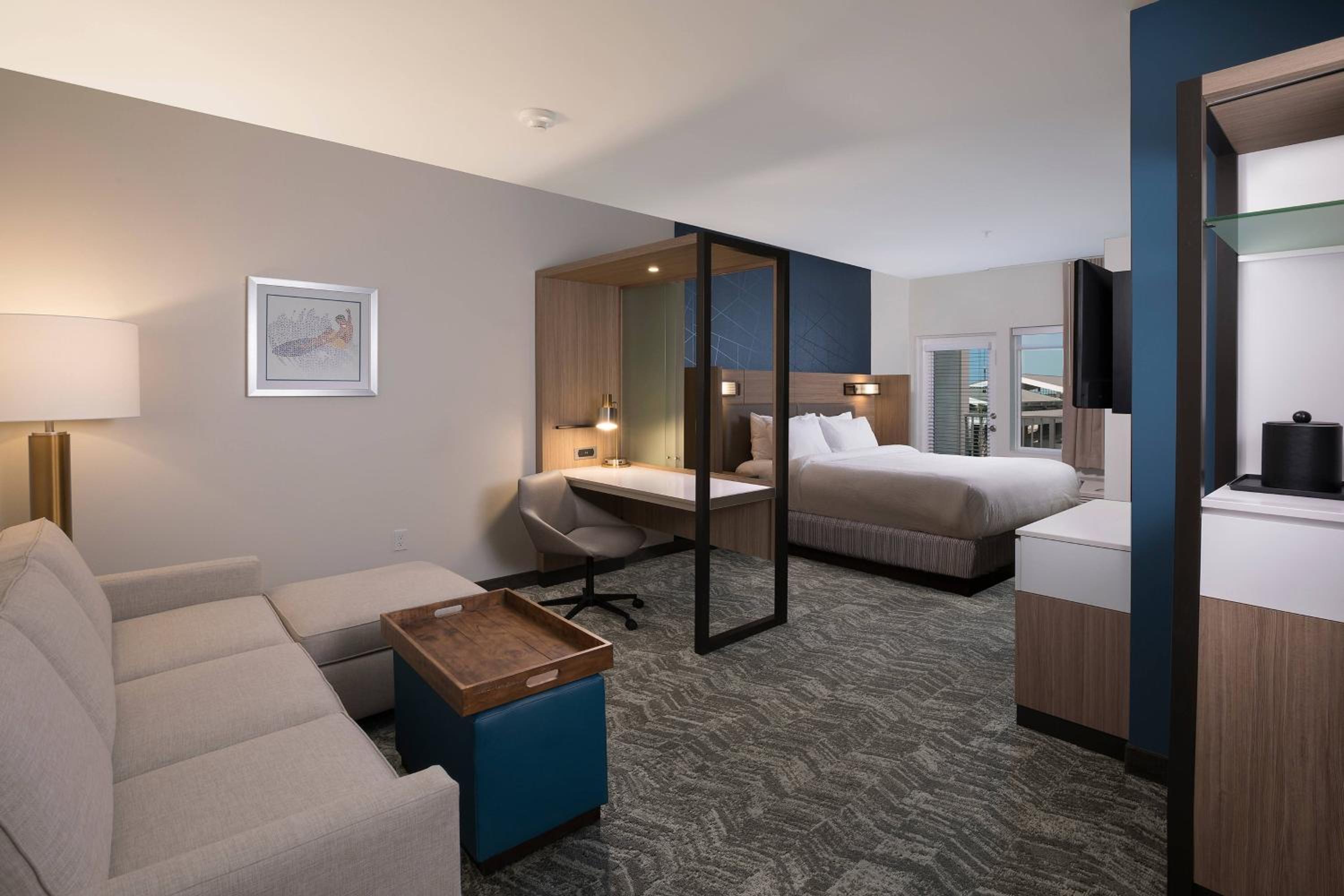 King Suite with Balcony (Mobility Accessible w/Roll-in Shower)