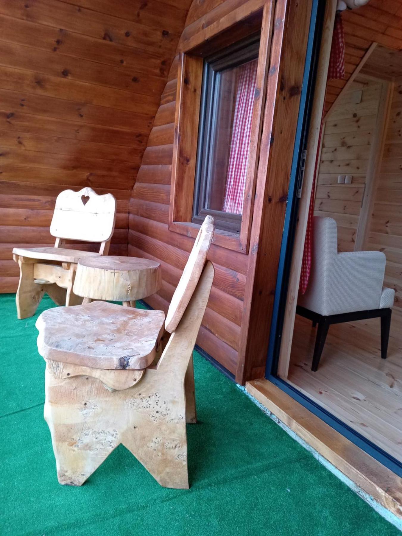Cottage with Mountain View - Photo 12