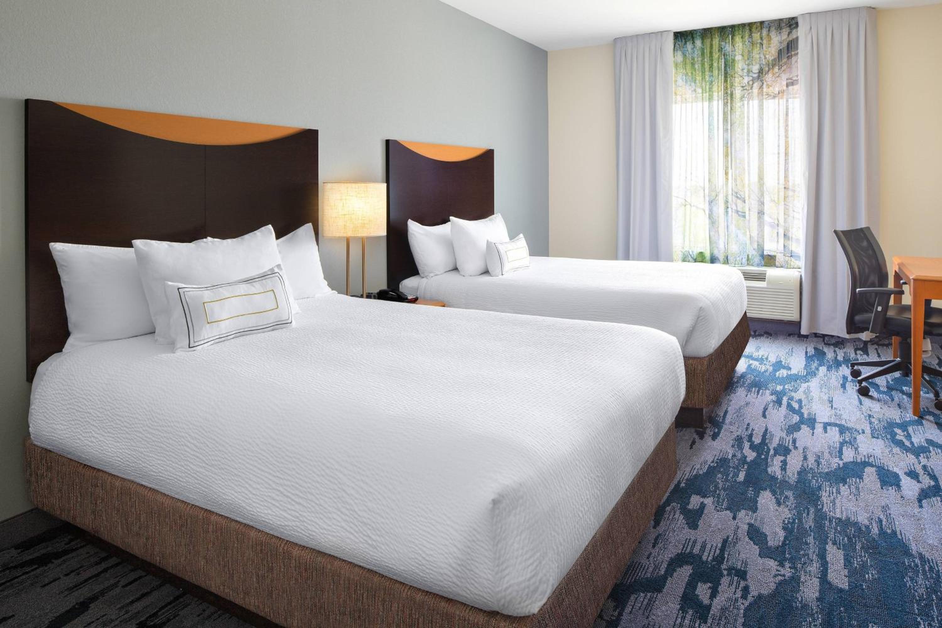 Queen Room with Two Queen Beds - Photo 1