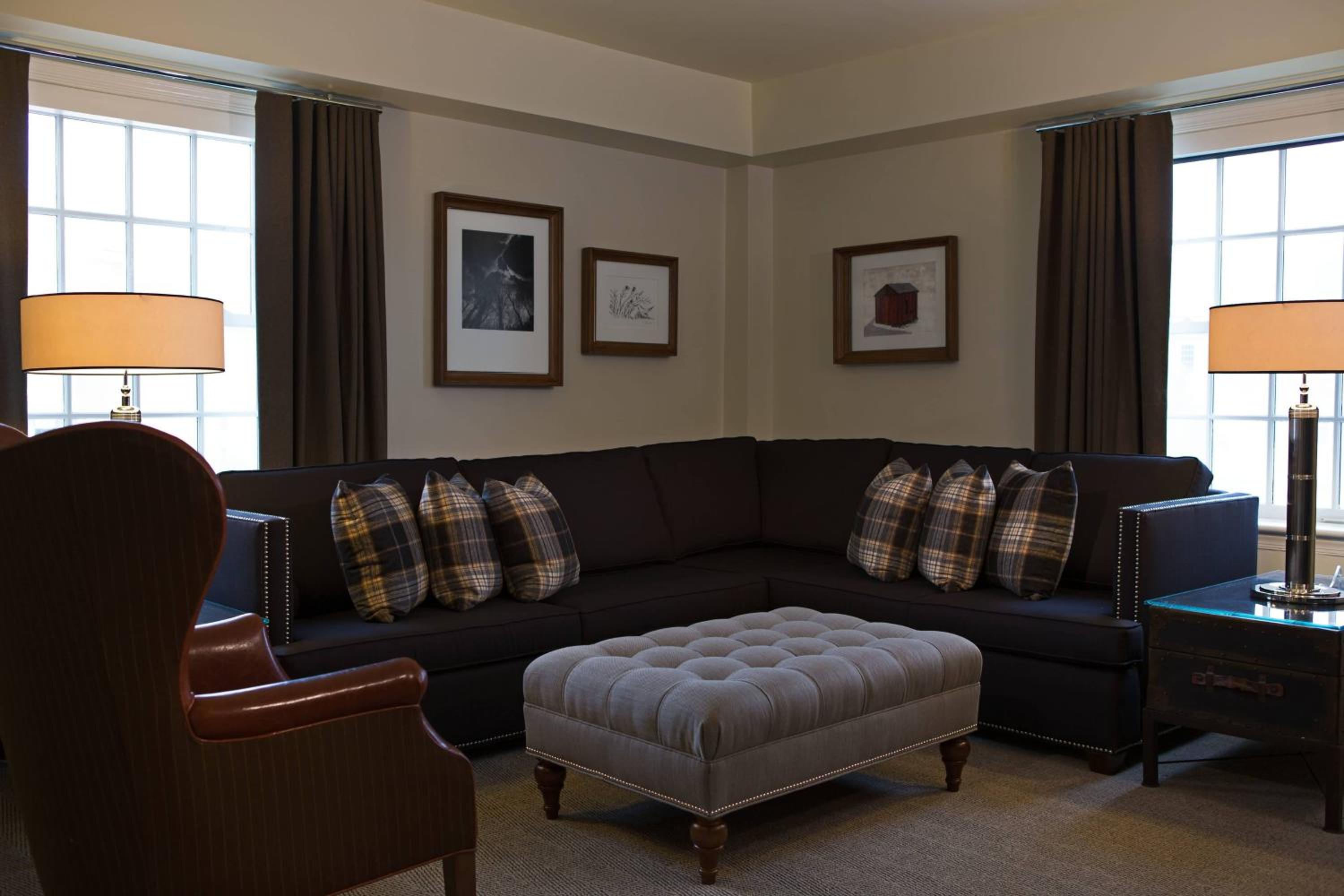One-Bedroom King Suite - Photo 1