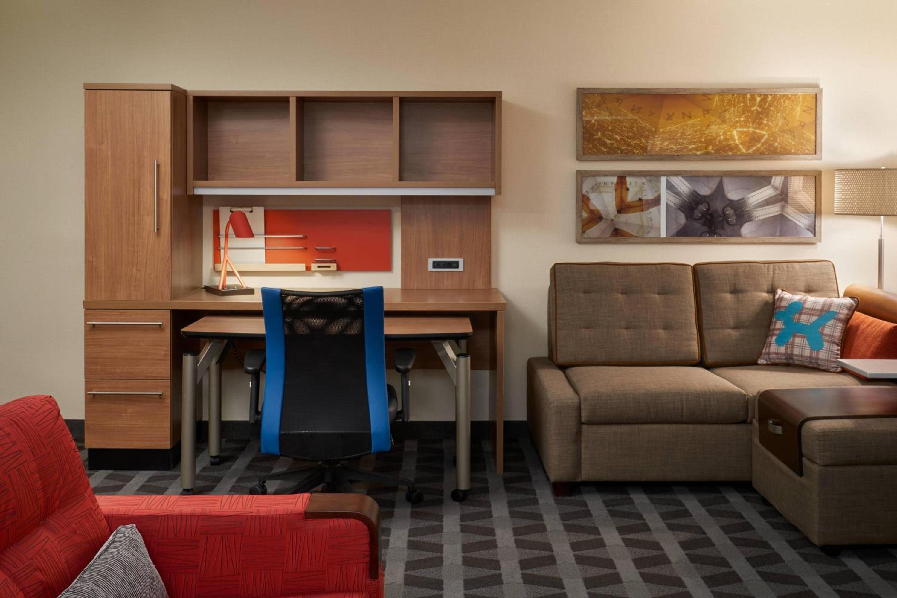 King Studio with Sofa Bed photo 2