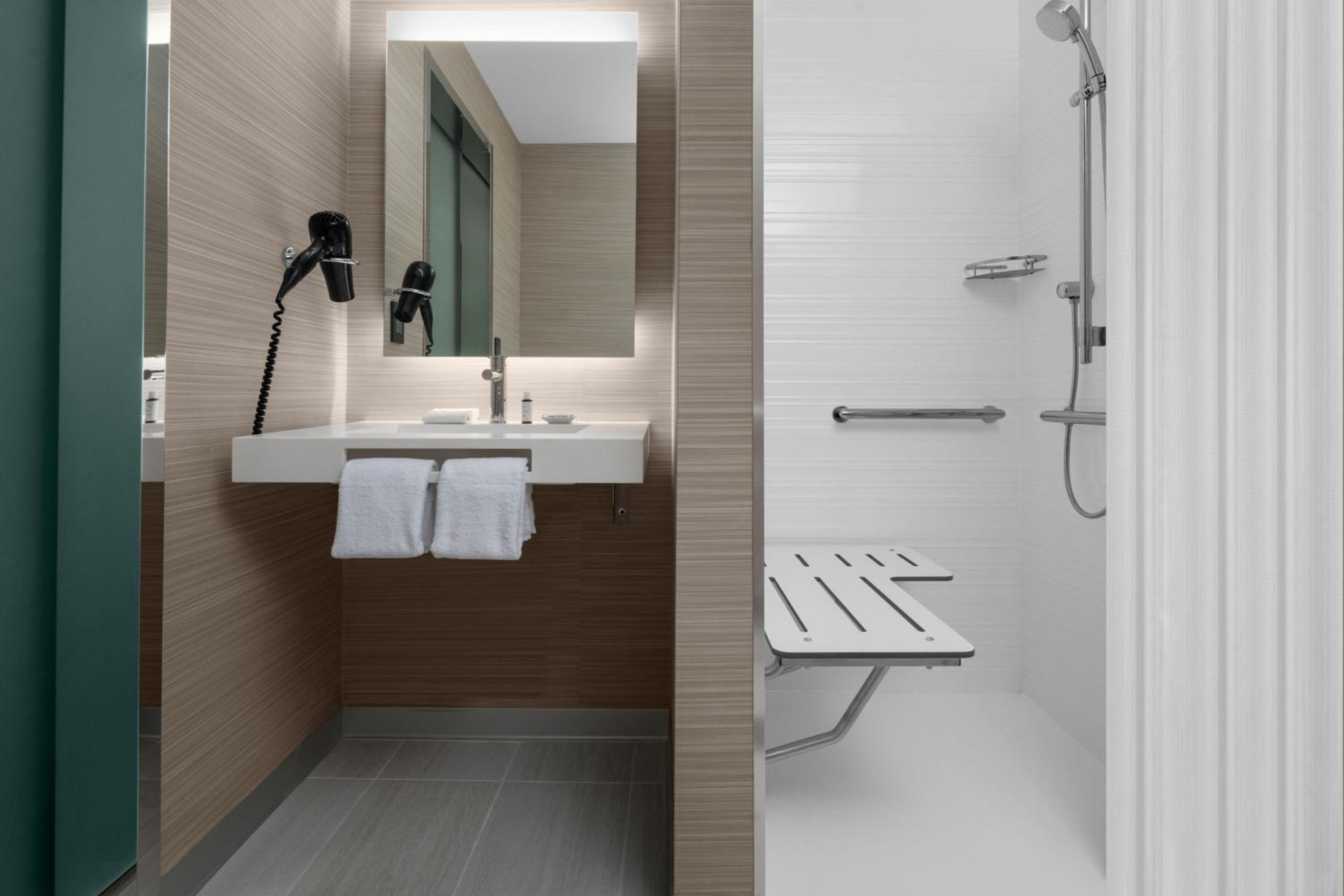 Standard King Room with Roll-In Shower - Mobility and Hearing Accessible