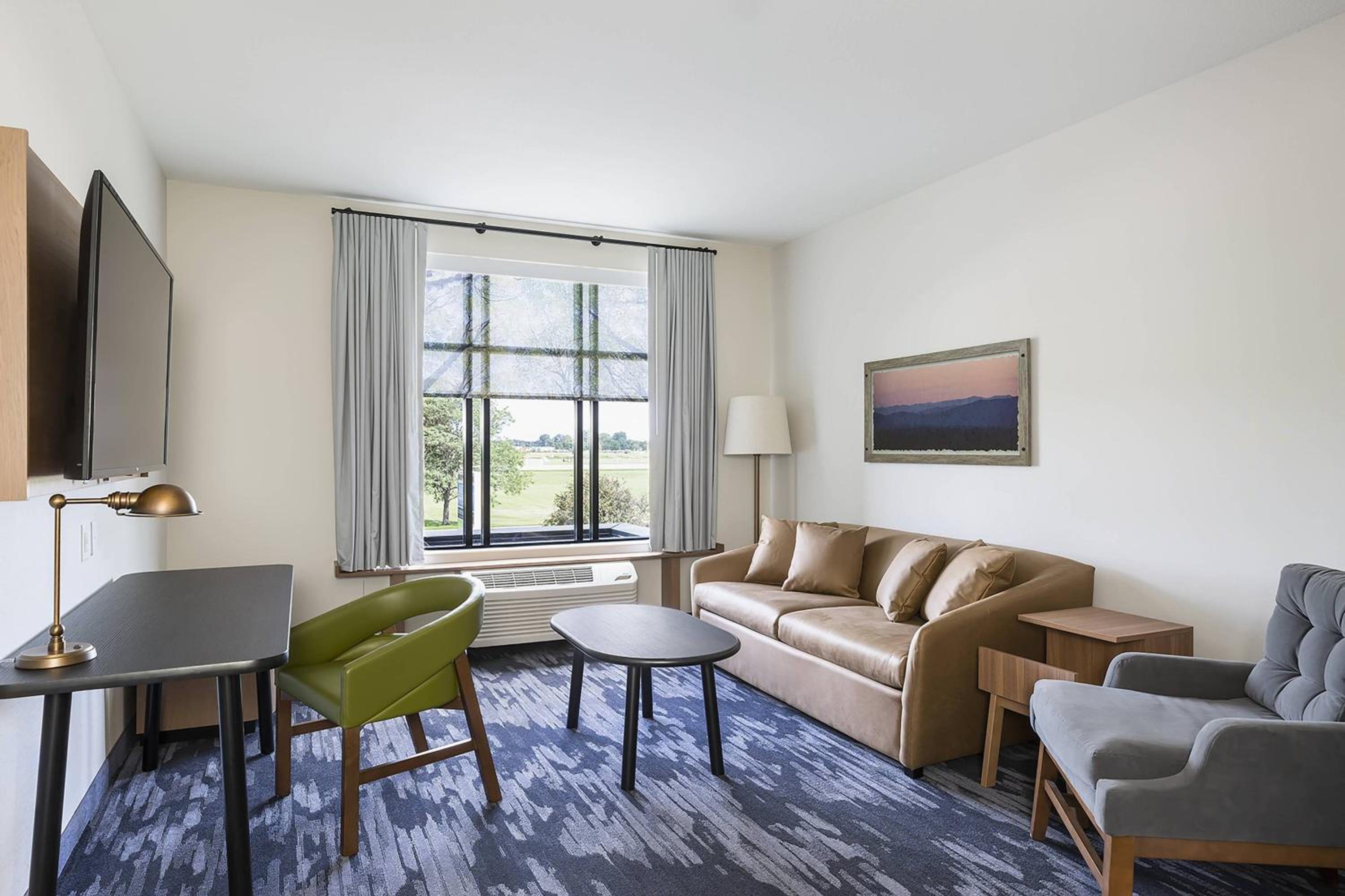 Suite, 2 Queen, Sofa bed, City view