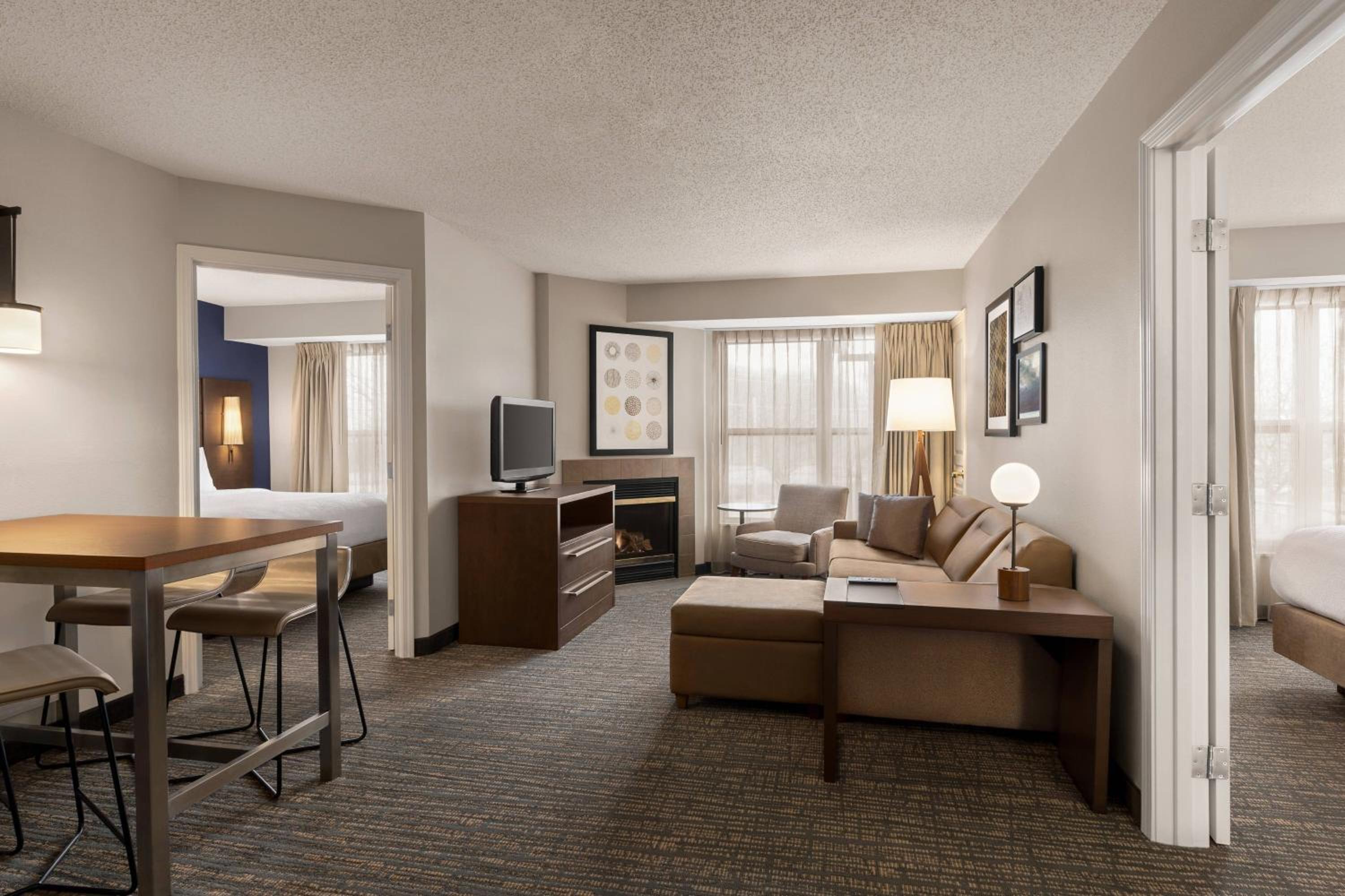 Two-Bedroom Suite - Photo 1