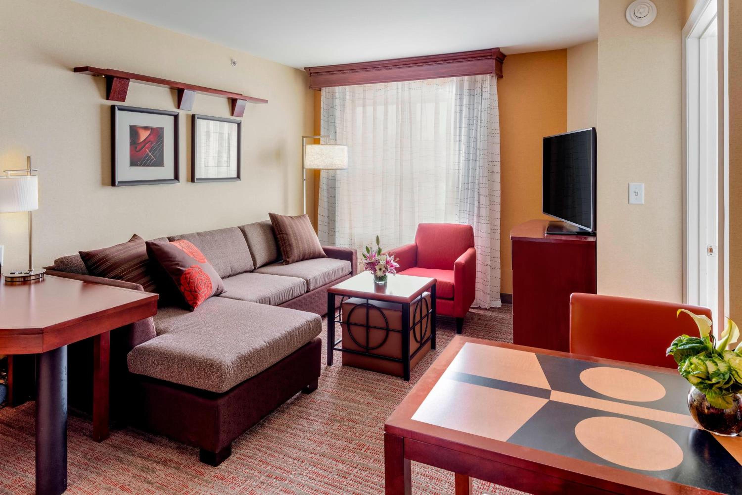 One-Bedroom King Suite with Sofa Bed - Photo 1