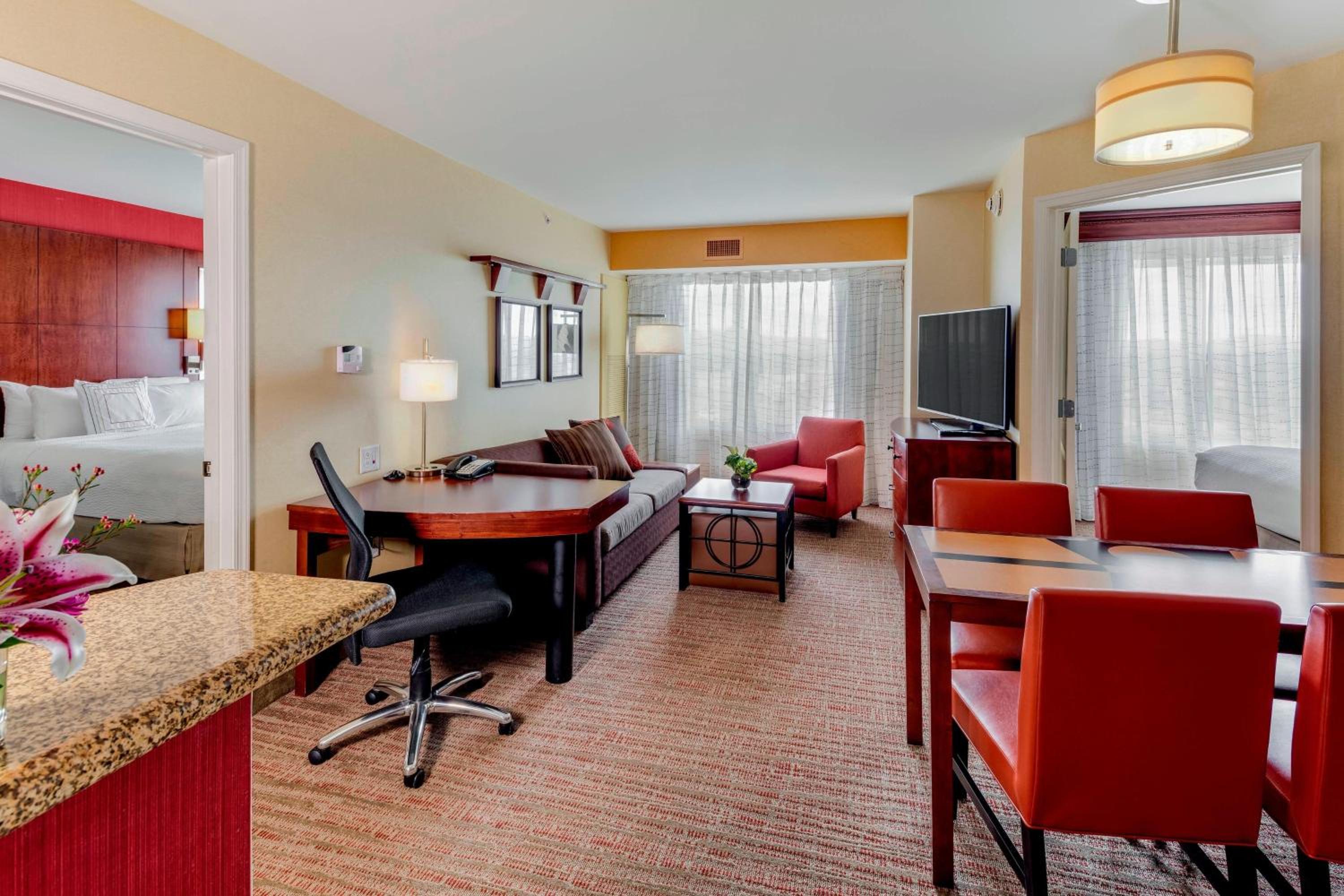 Two-Bedroom Suite - Photo 1