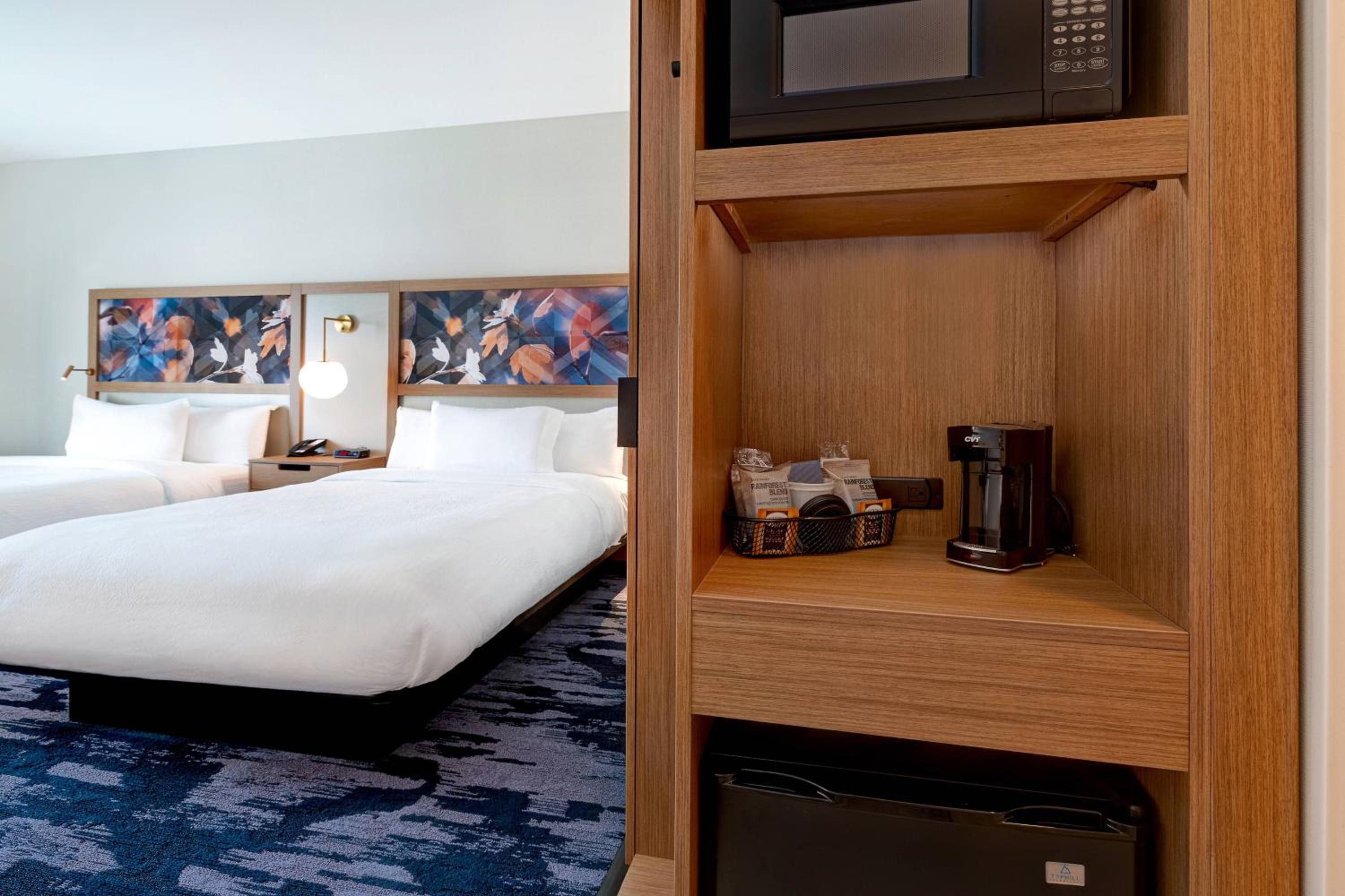 Double Queen Room - Photo 4