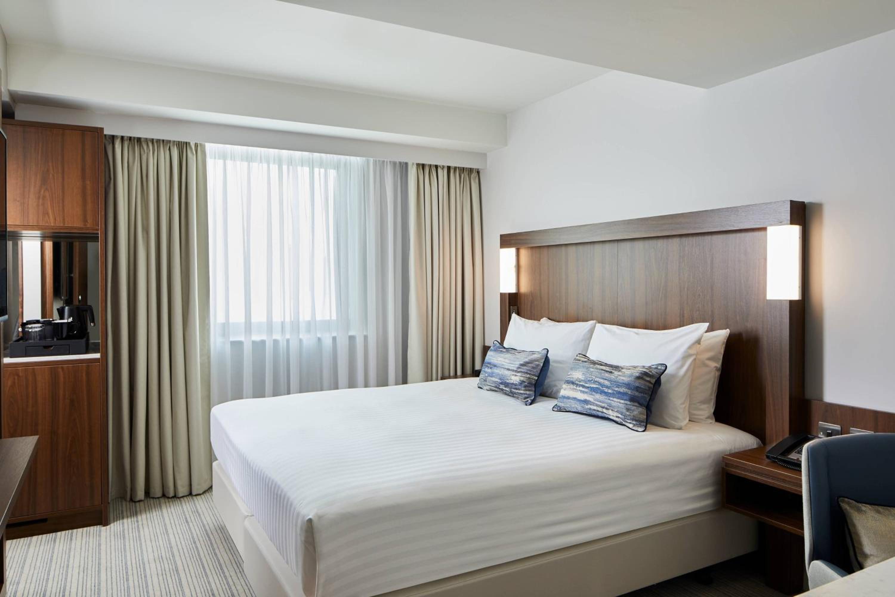Standard King Room - Photo 1