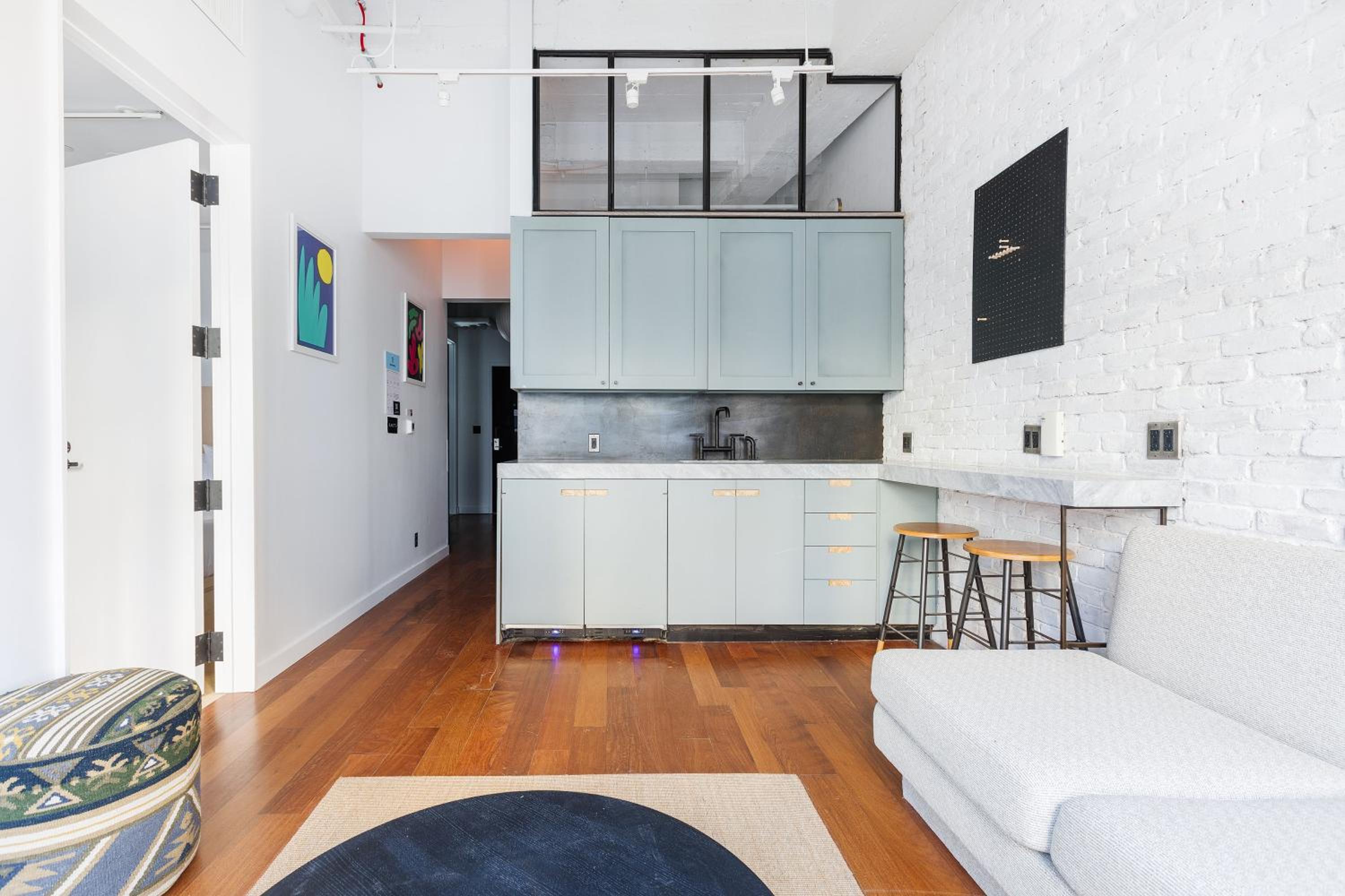 One Bedroom Sky Plus