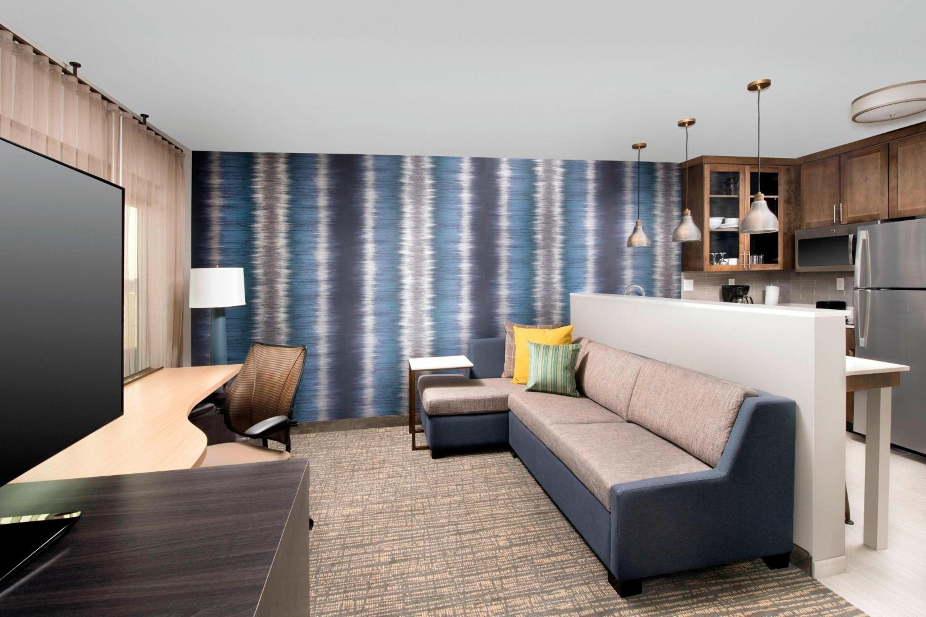 King Studio with Sofa Bed - Hearing Accessible photo 1