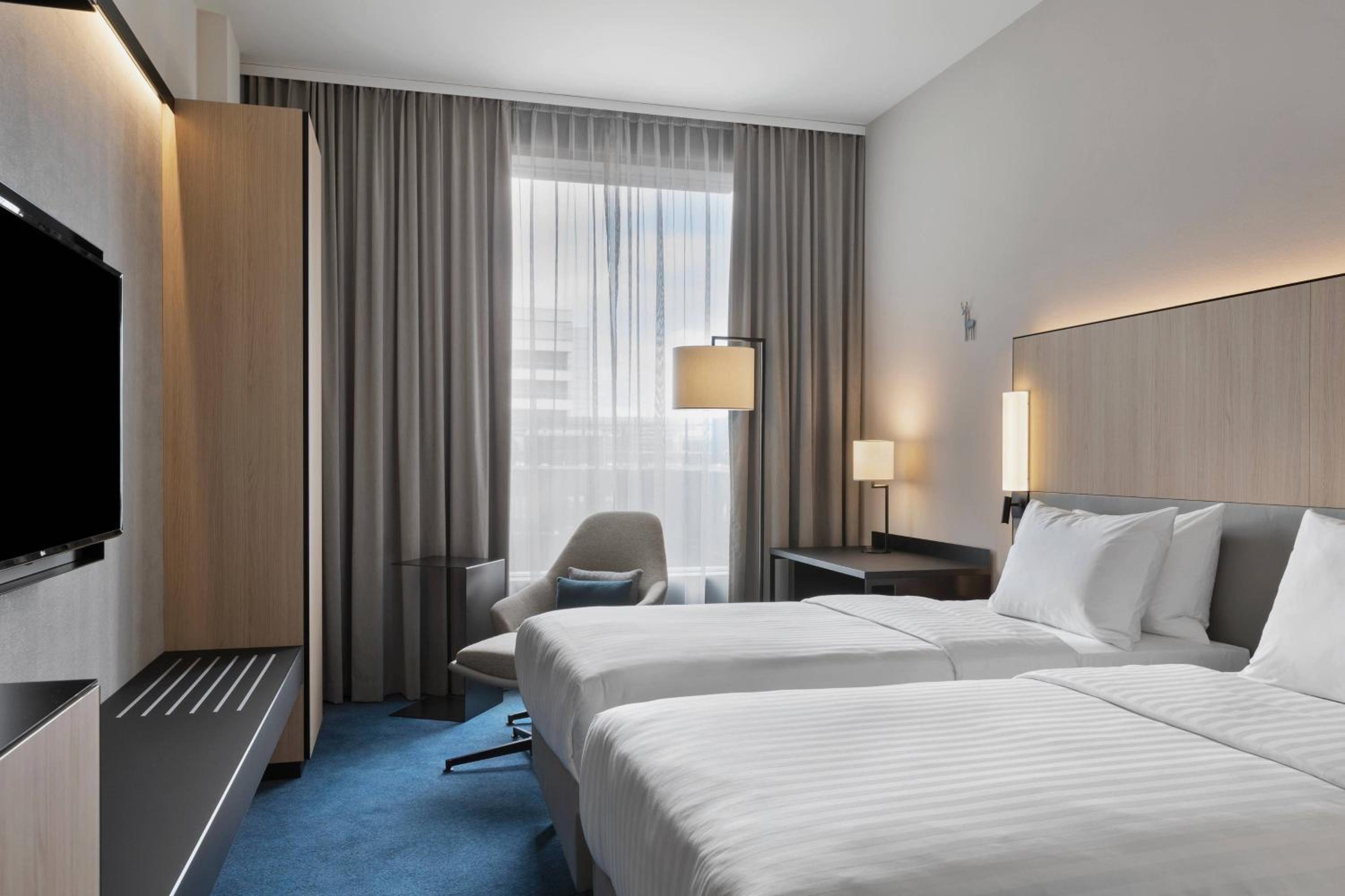 Twin Room - Photo 1