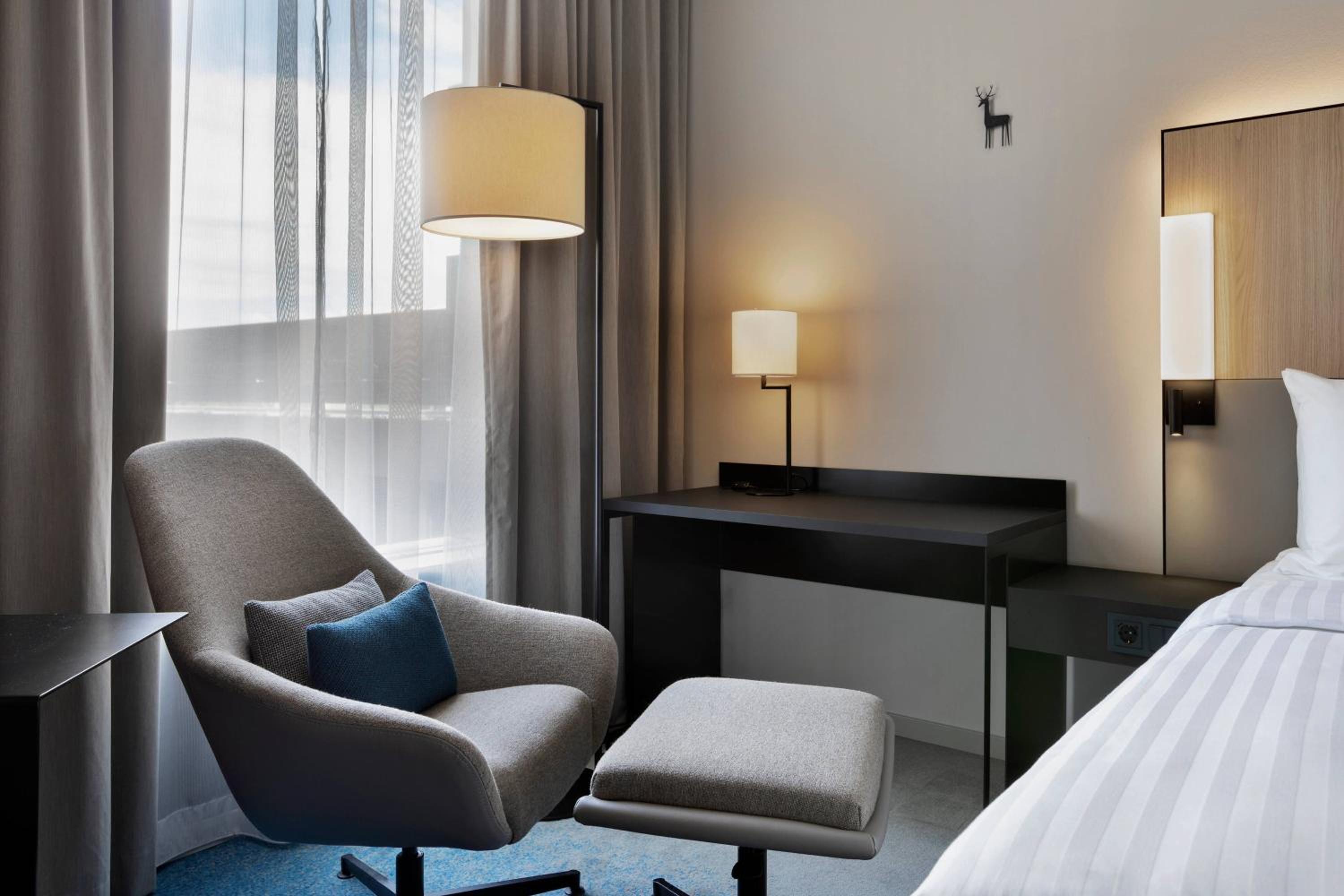 Twin Room - Photo 2
