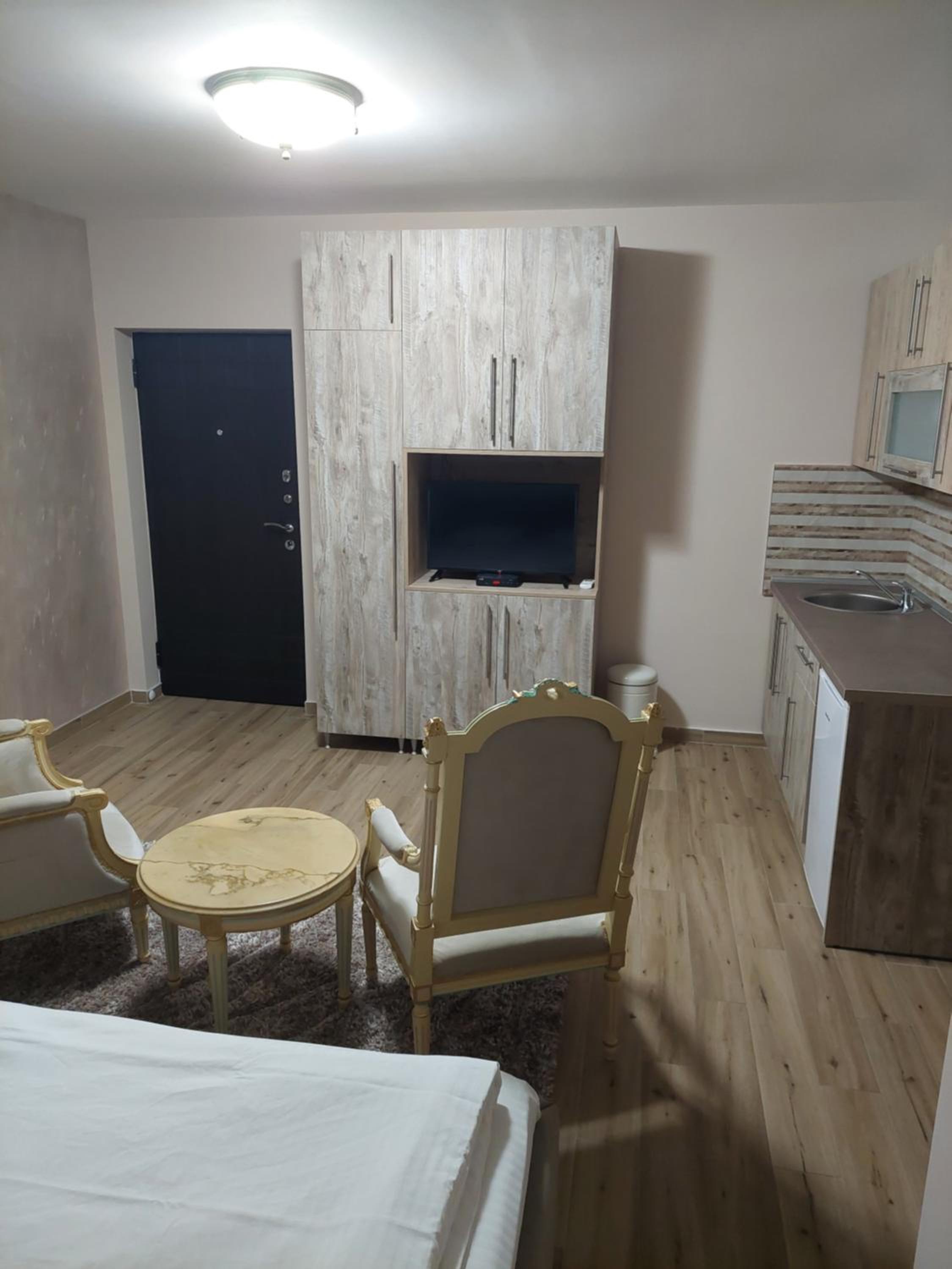 Apartment - Photo 6