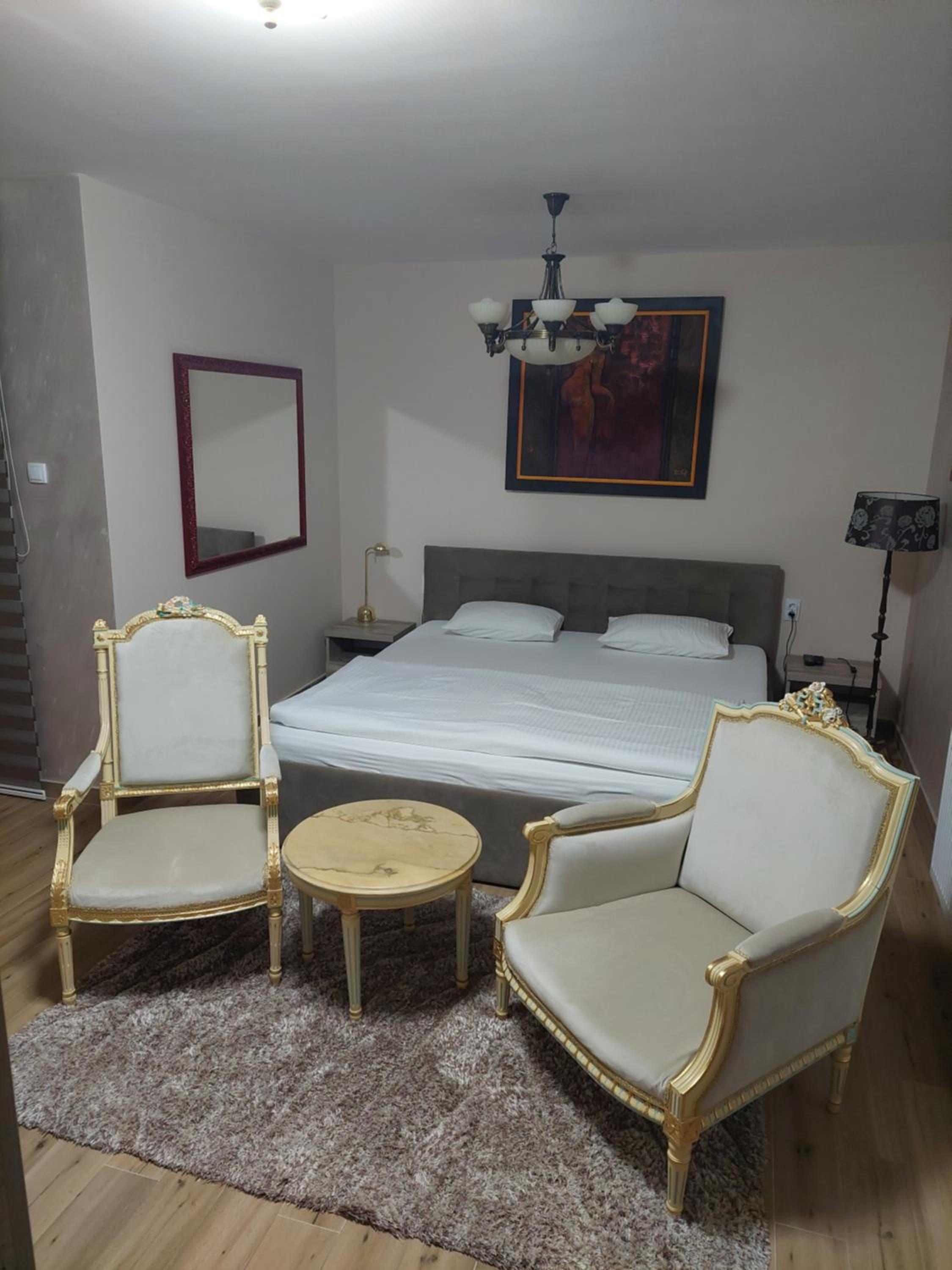 Apartment - Photo 8