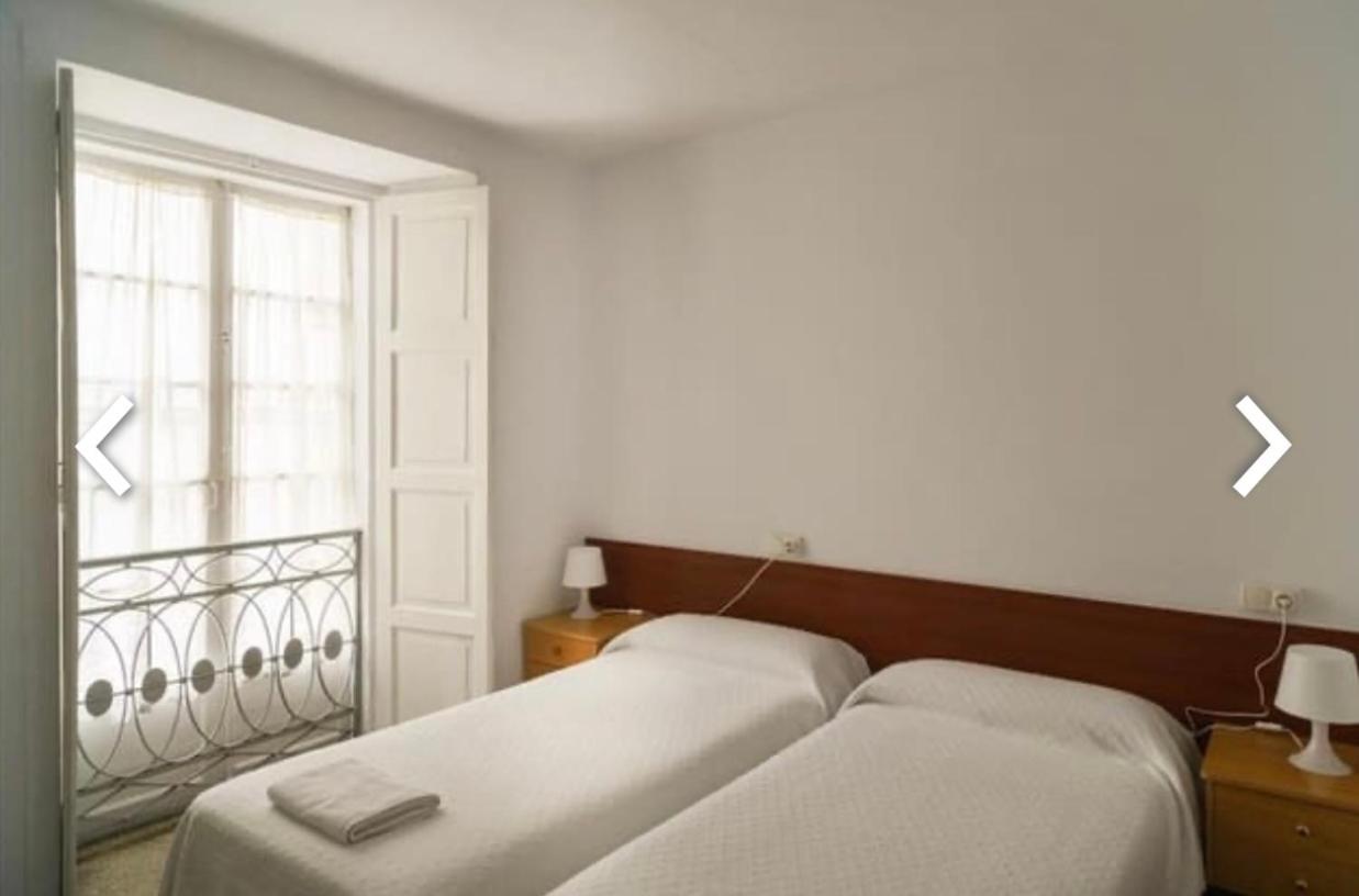 Habitación Doble con Baño Privado