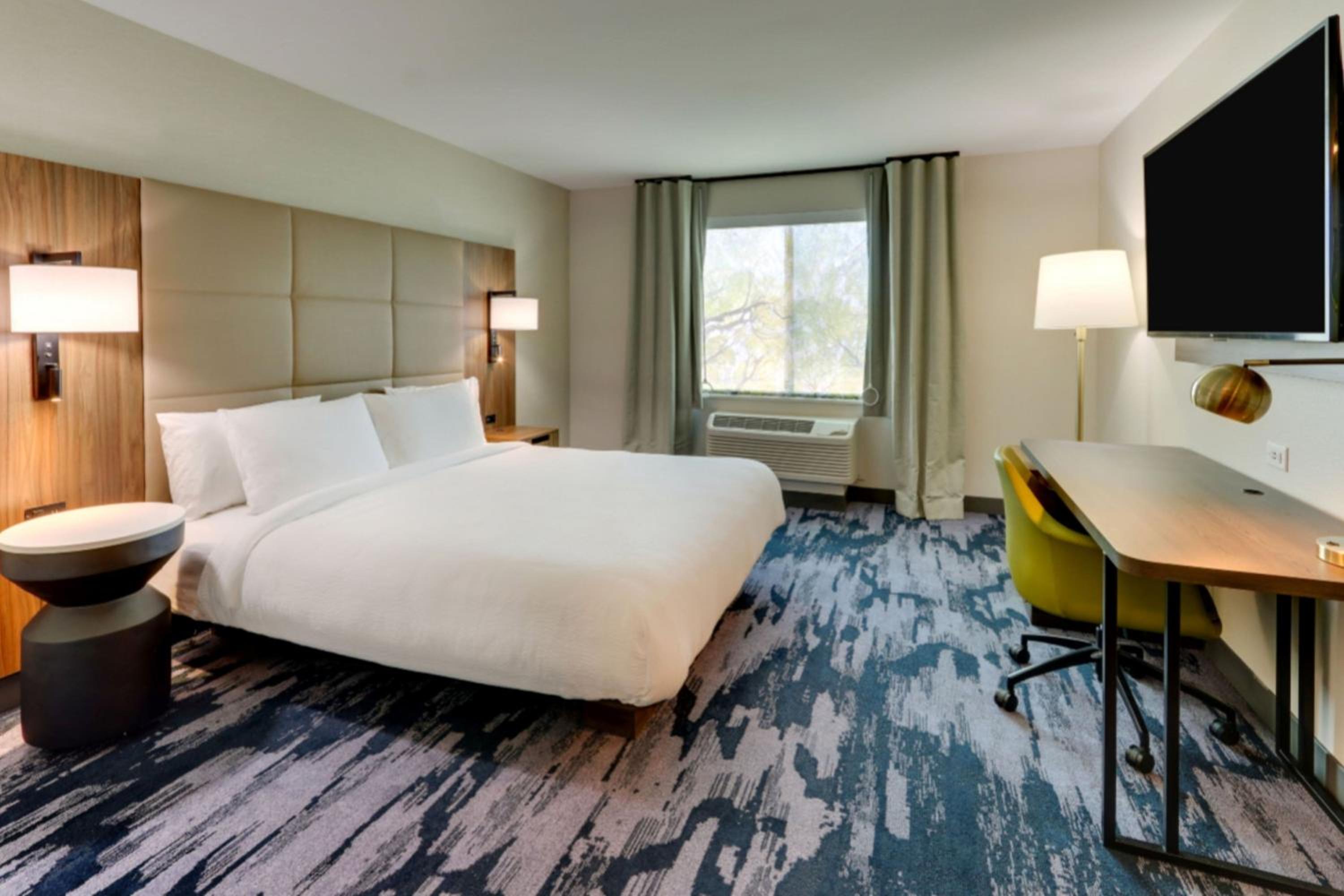 King Room - Hearing Accessible - Photo 5