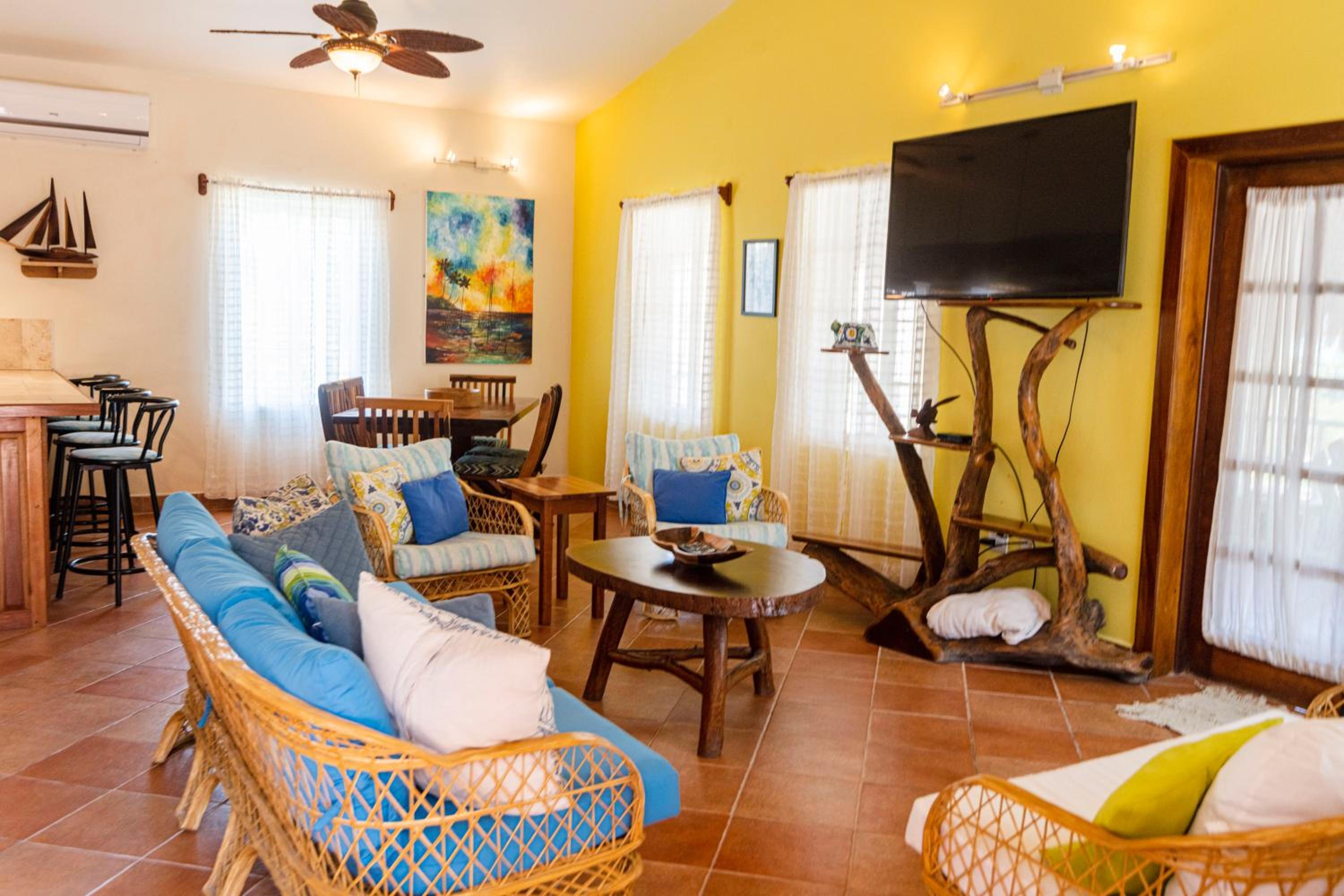 Superior Suite with Sea View (Caribbean Dreams - 2 Bedrooms)