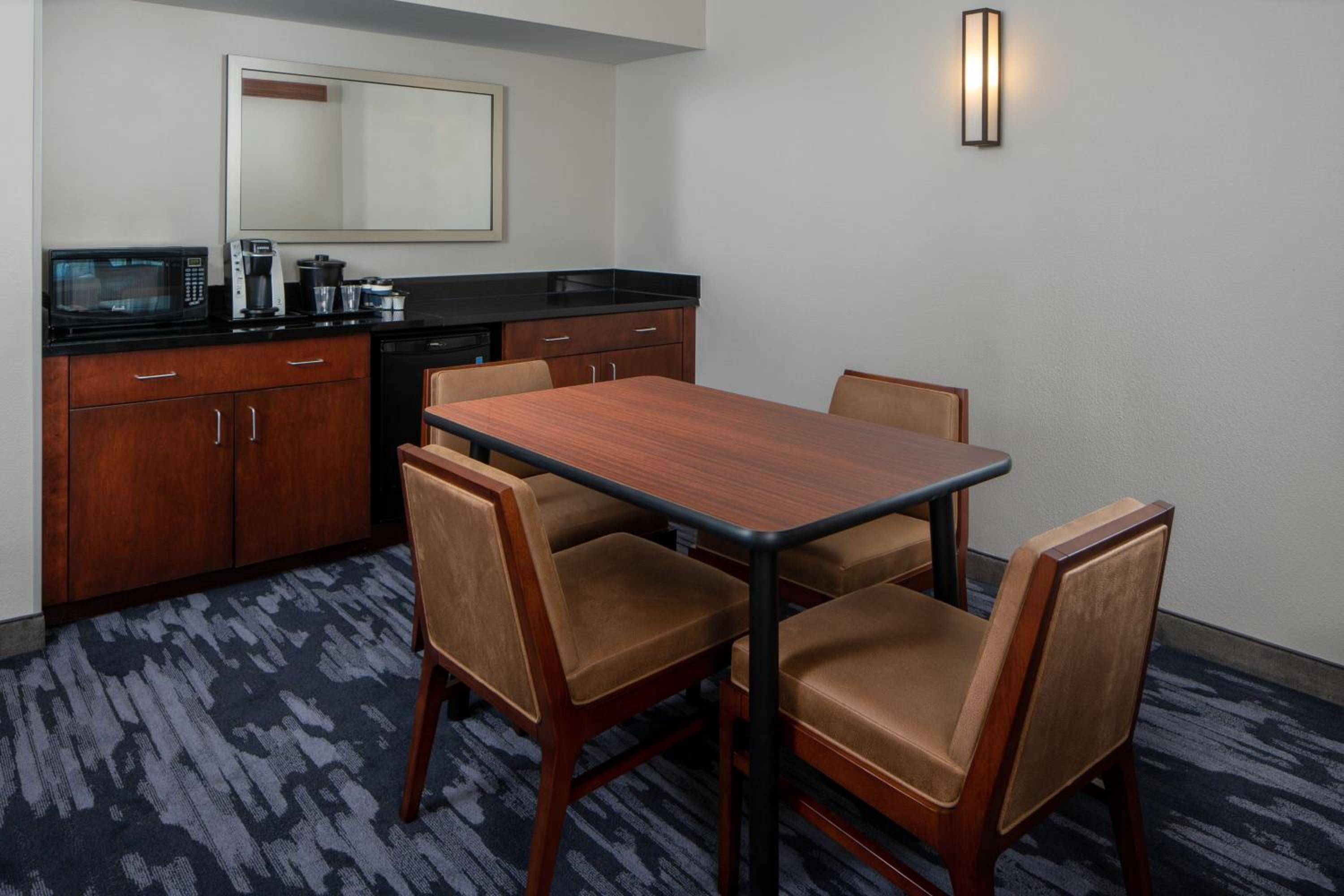 King Suite with Sofa Bed - Photo 3