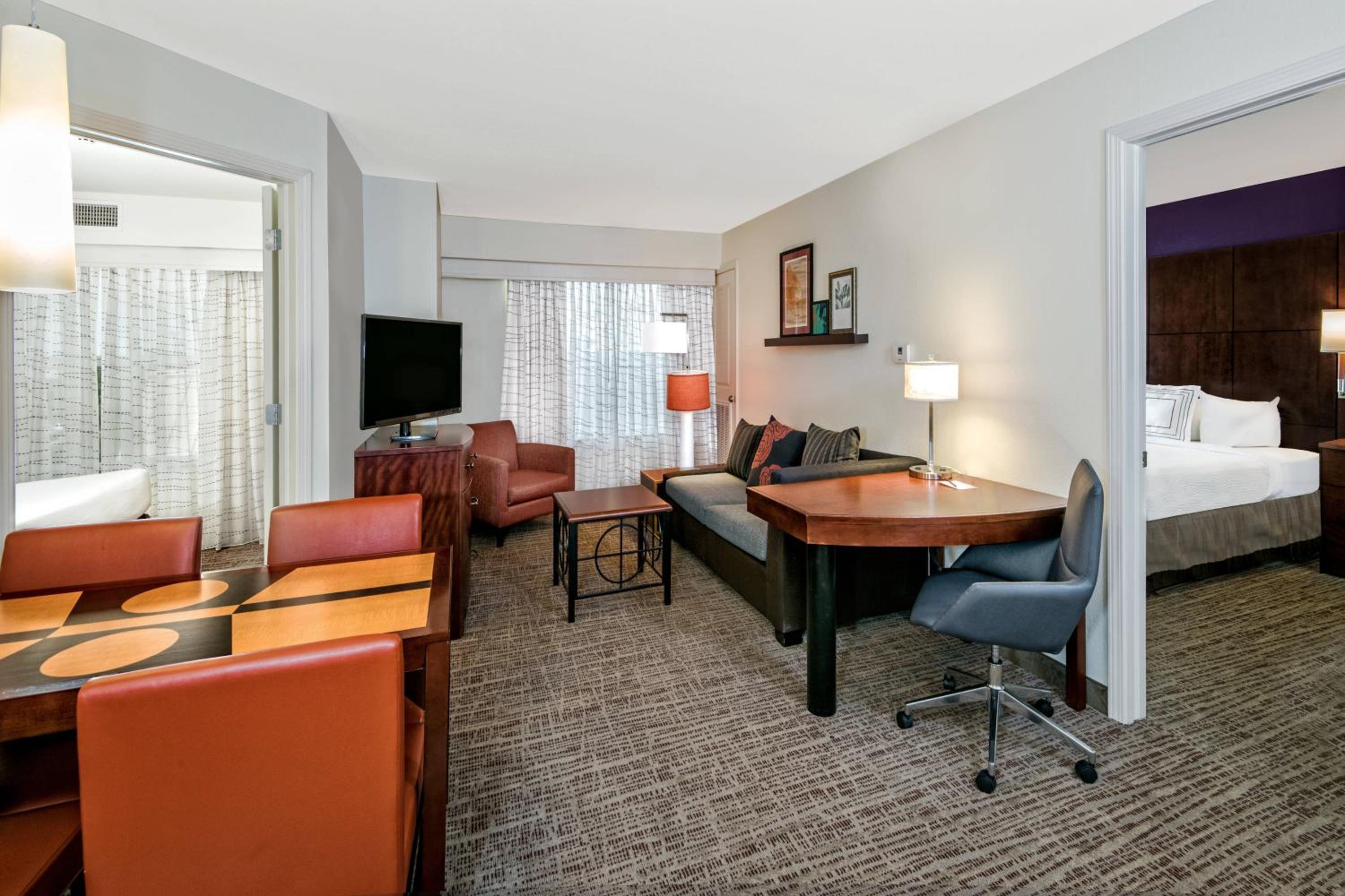 Two-Bedroom Two-Room Suite