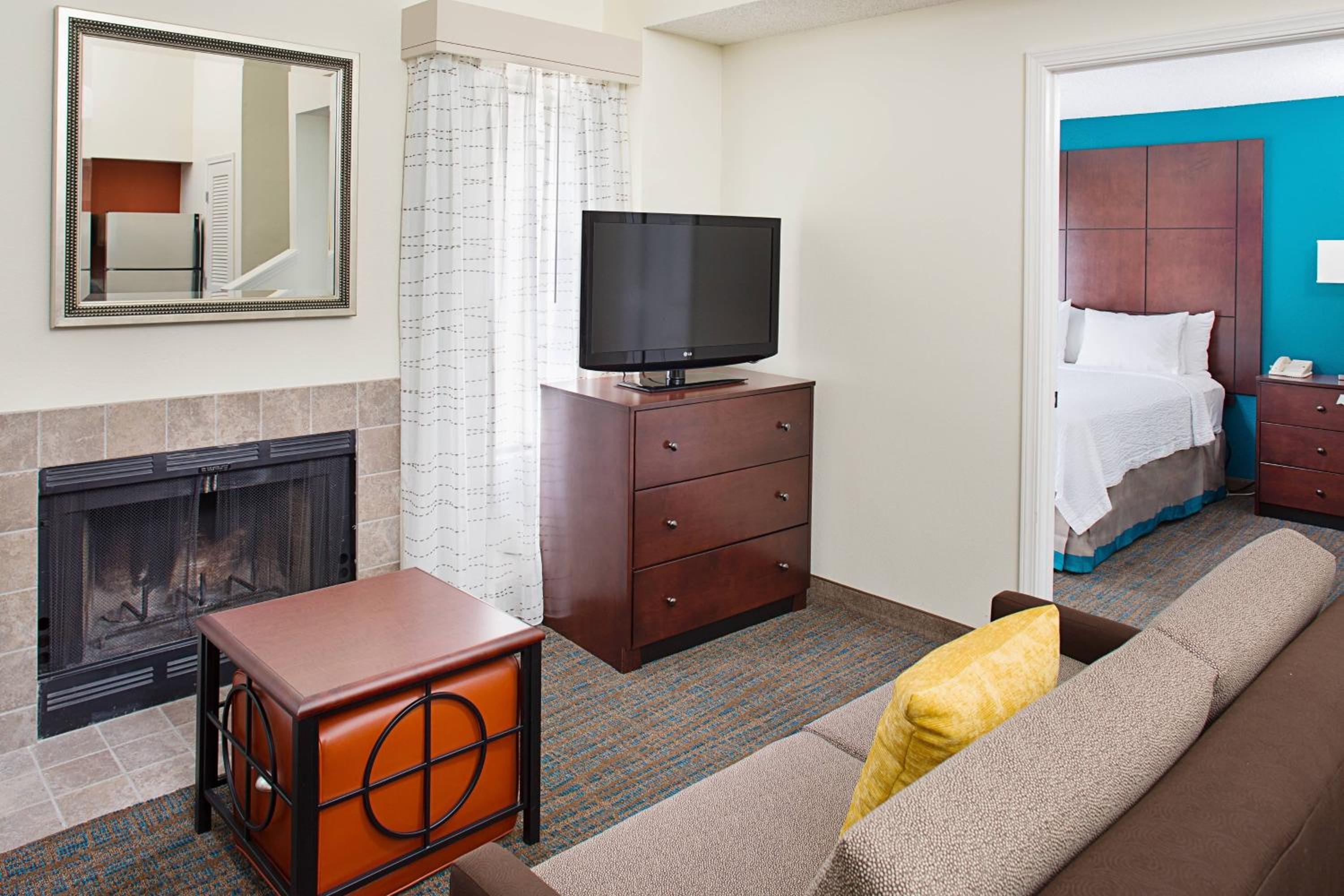 Two-Bedroom Suite with Fireplace - Photo 1