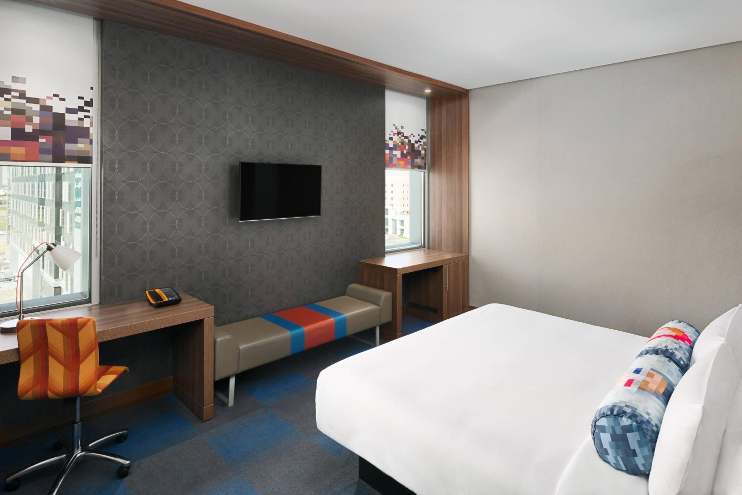 Aloft Room, Guest room, 1 King