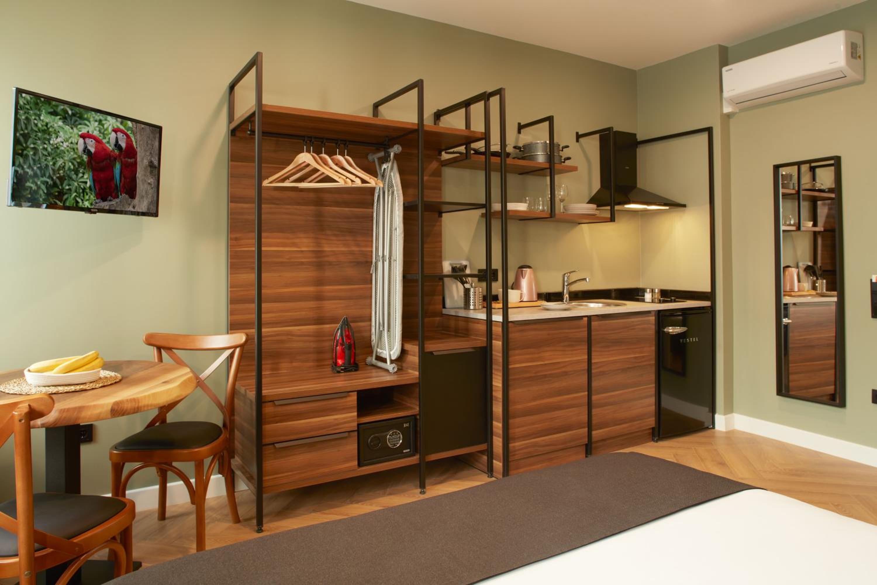 Deluxe Double Room photo 2