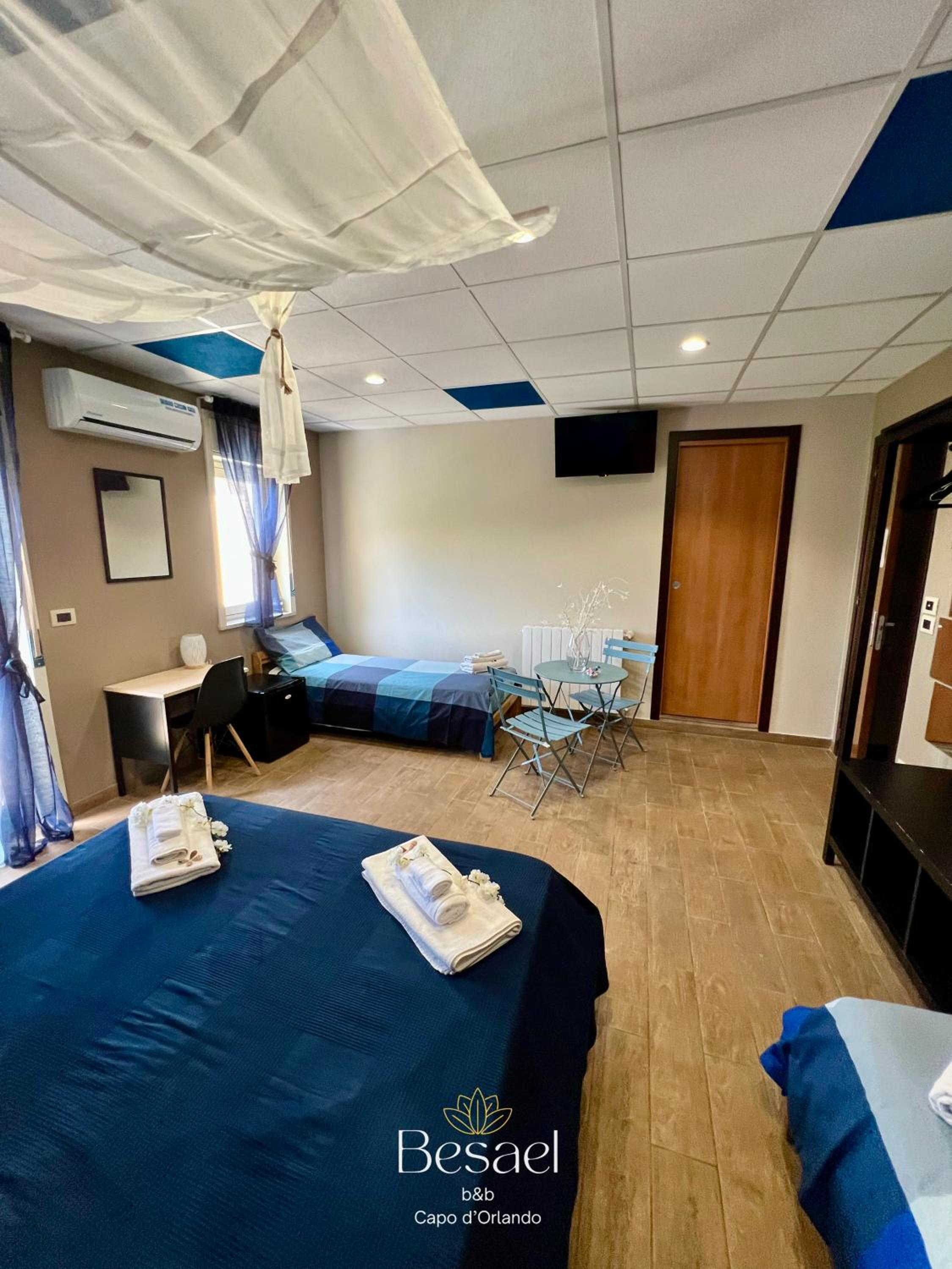 Deluxe Quadruple Room photo 1
