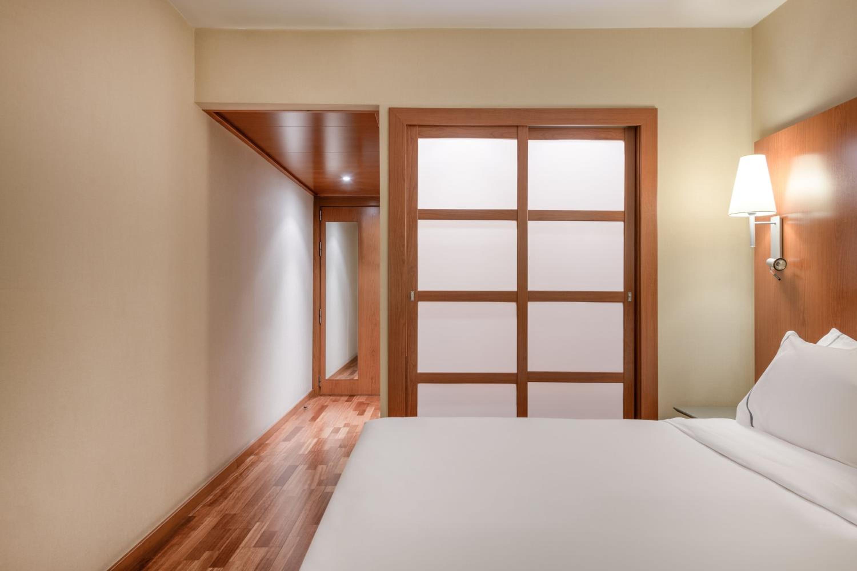 Standard Plus, Guest room, 1 King