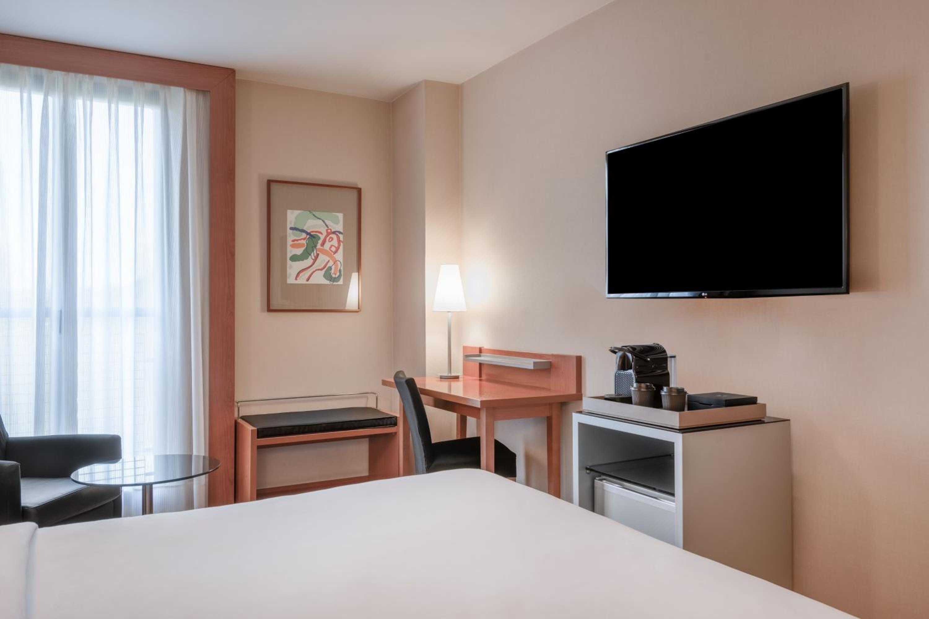 Standard Plus, Guest room, 1 King