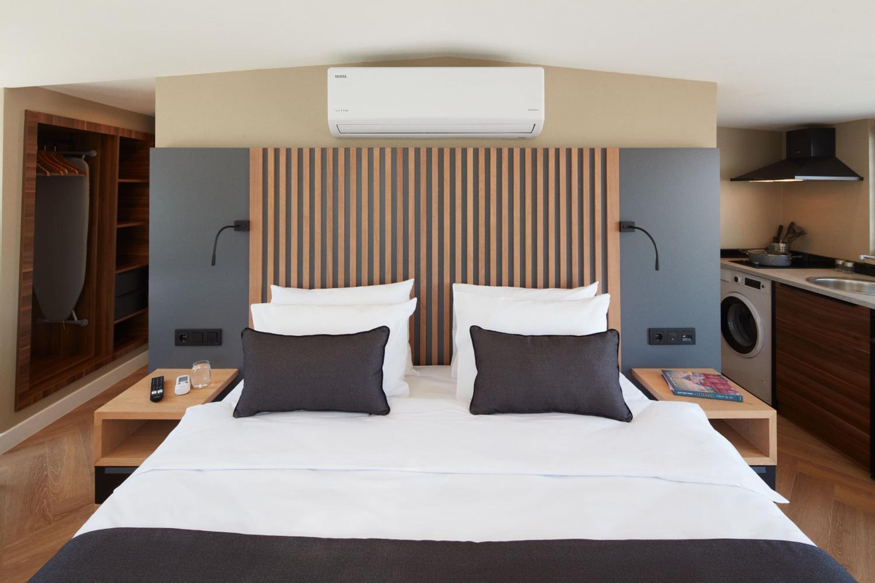 Junior Suite with Sea View photo 1