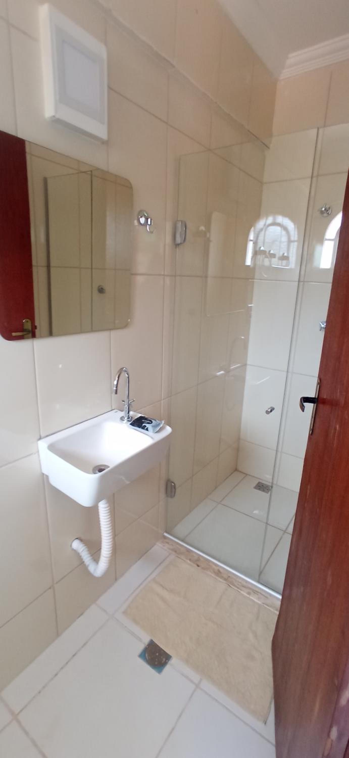 Deluxe Double Room with Balcony photo 3