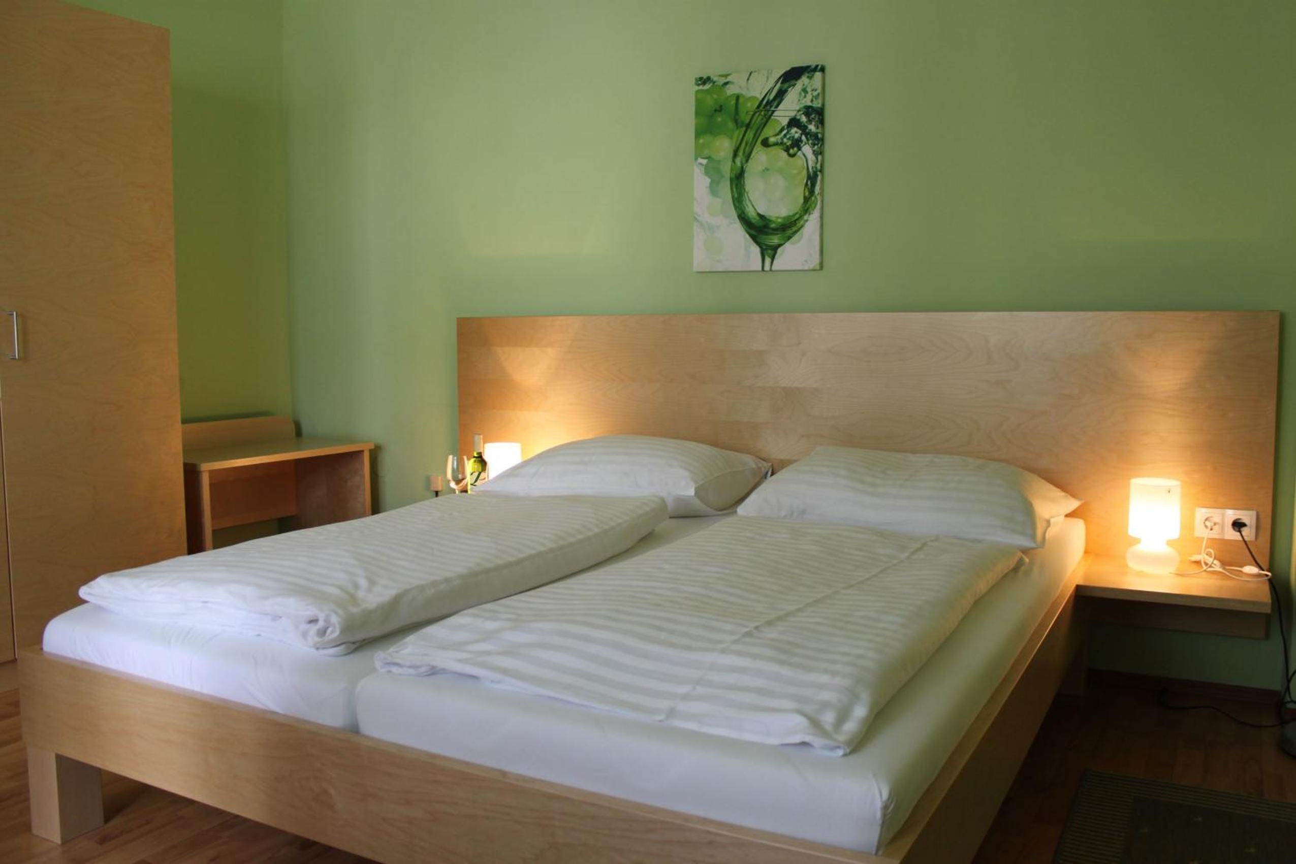 Deluxe Double Room with Balcony photo 2