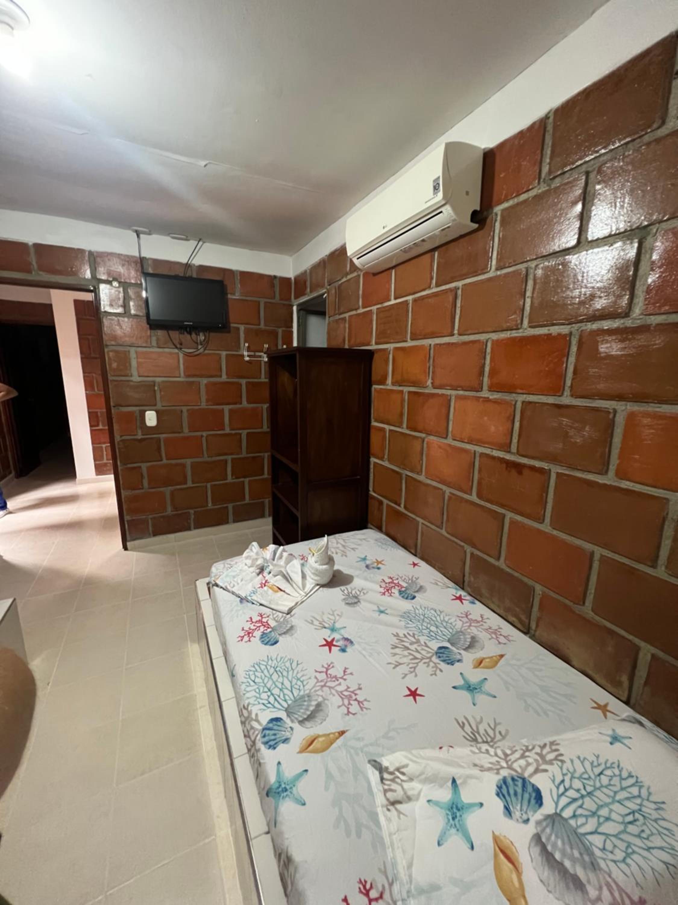Budget Twin Room photo 1
