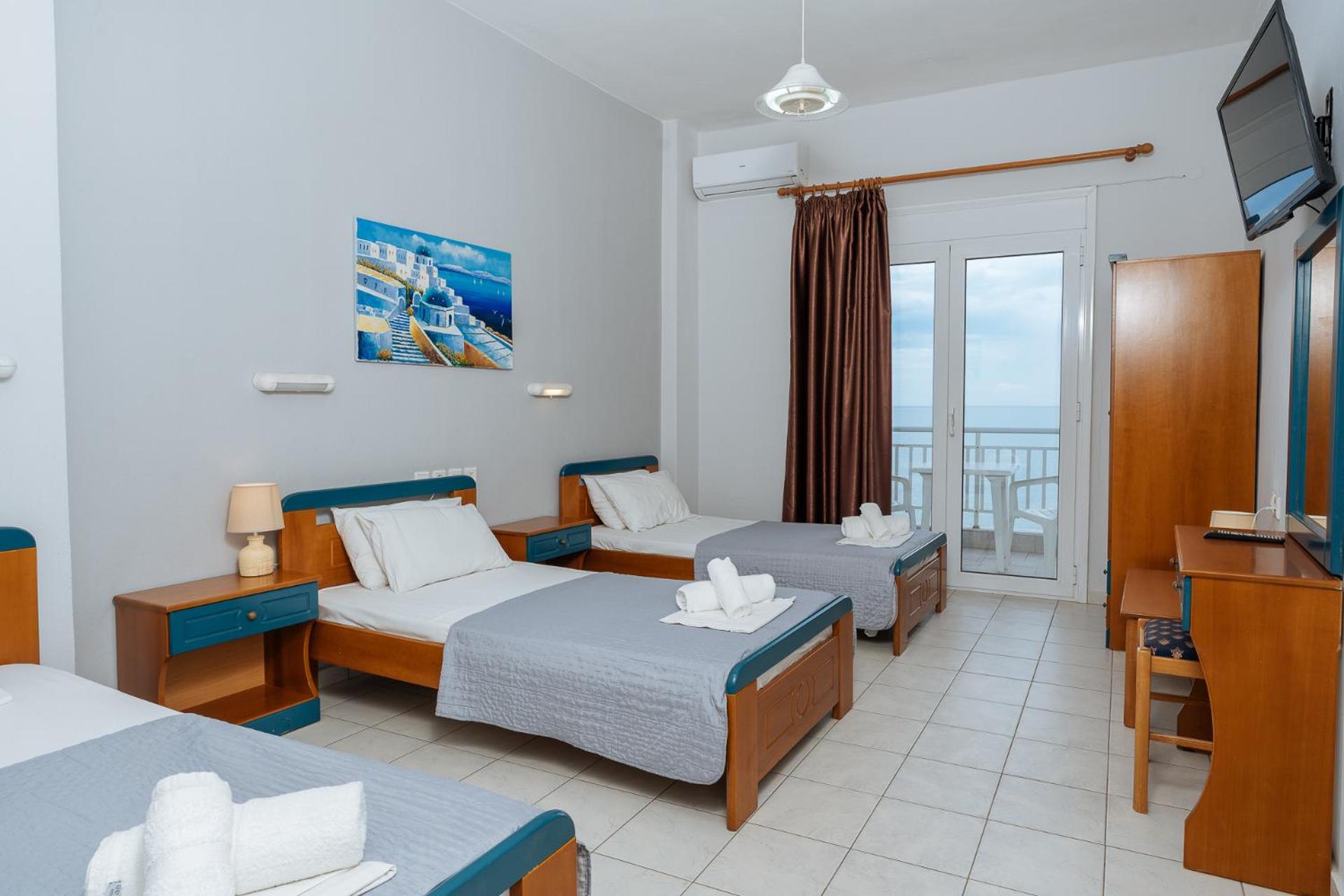 Ground floor triple room with Seaview 