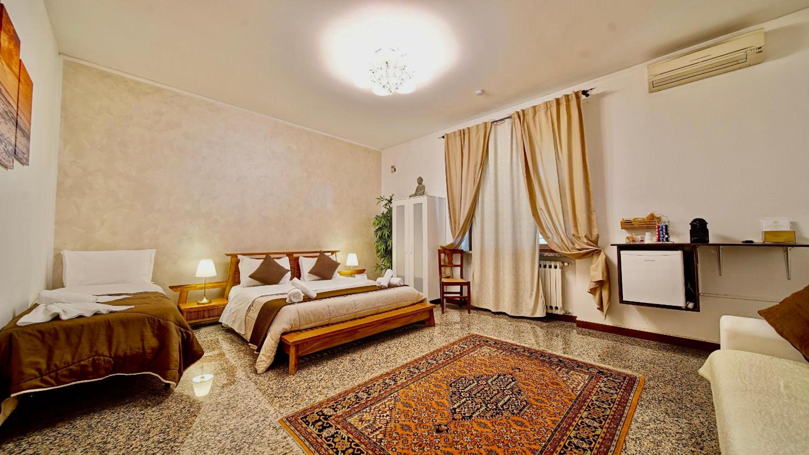 Double Room with Private Bathroom