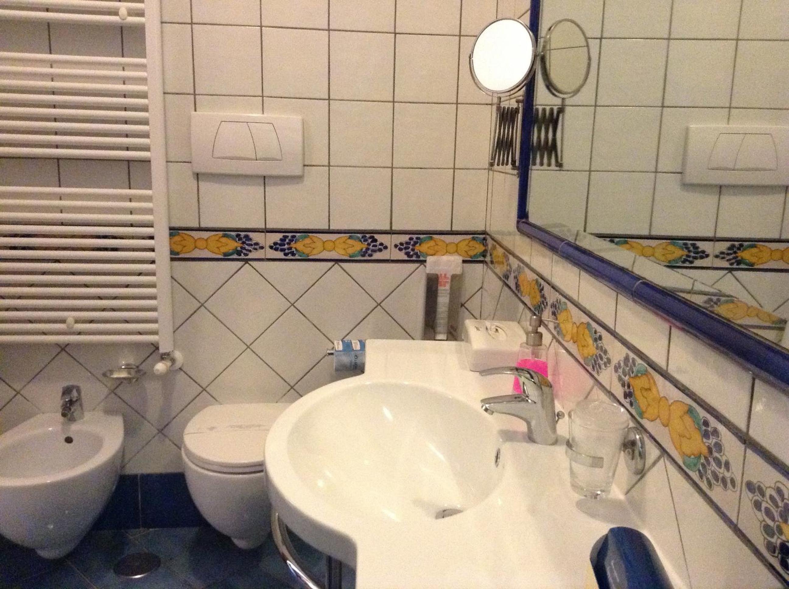 Superior Double Room - Photo 3