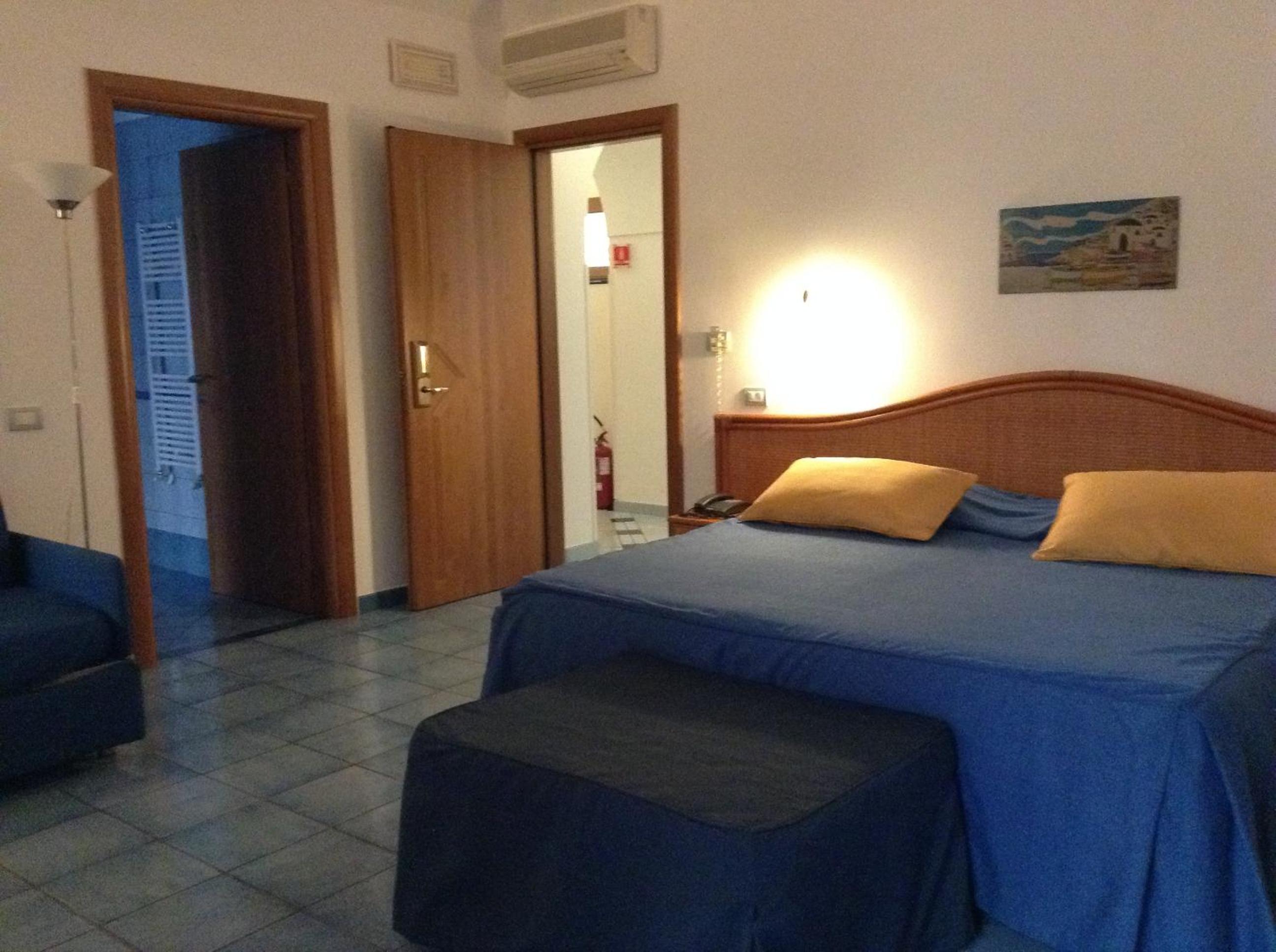 Superior Double Room - Photo 5